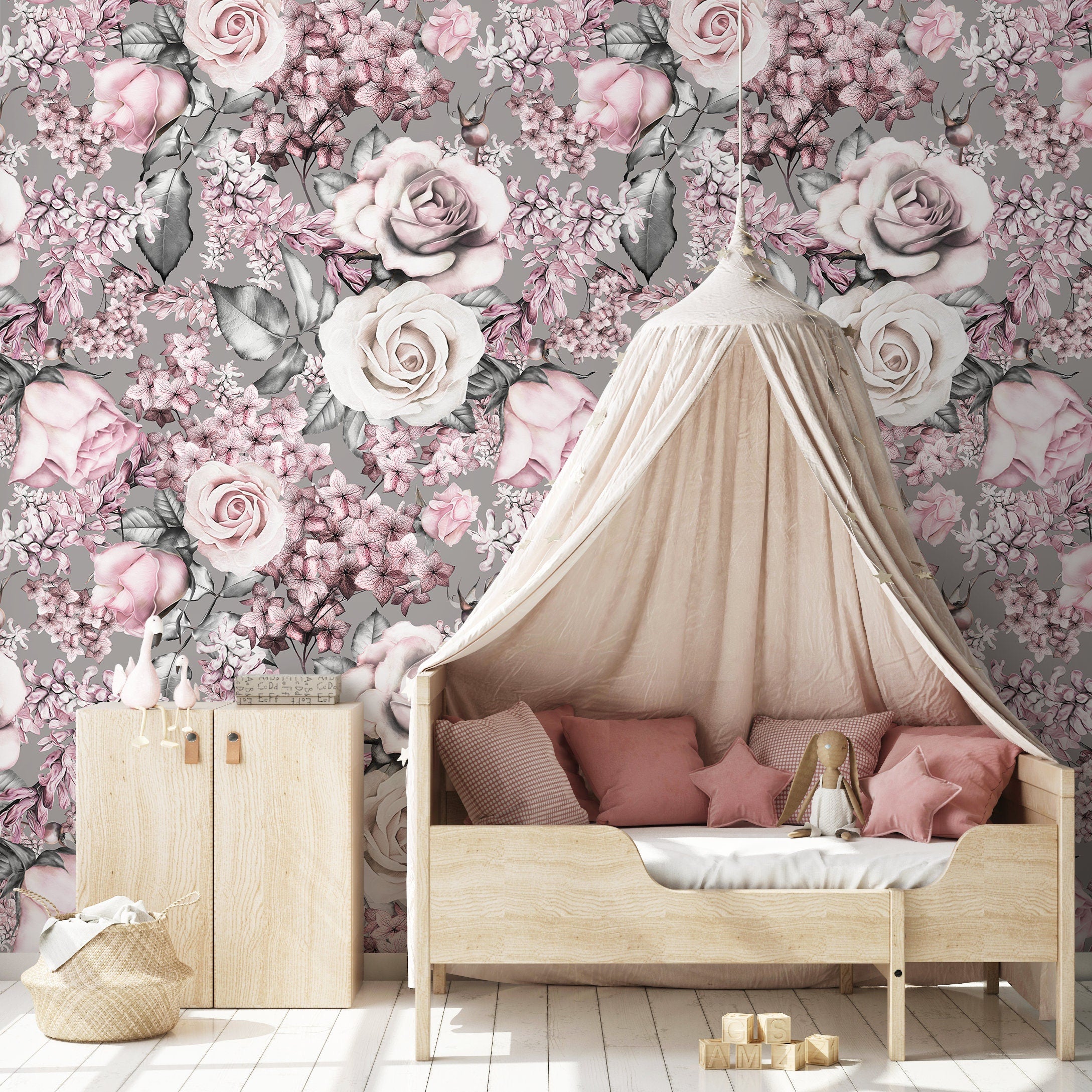 Floral Wallpaper With Roses And Hydrangeas In Pink, Gray, And White - A548