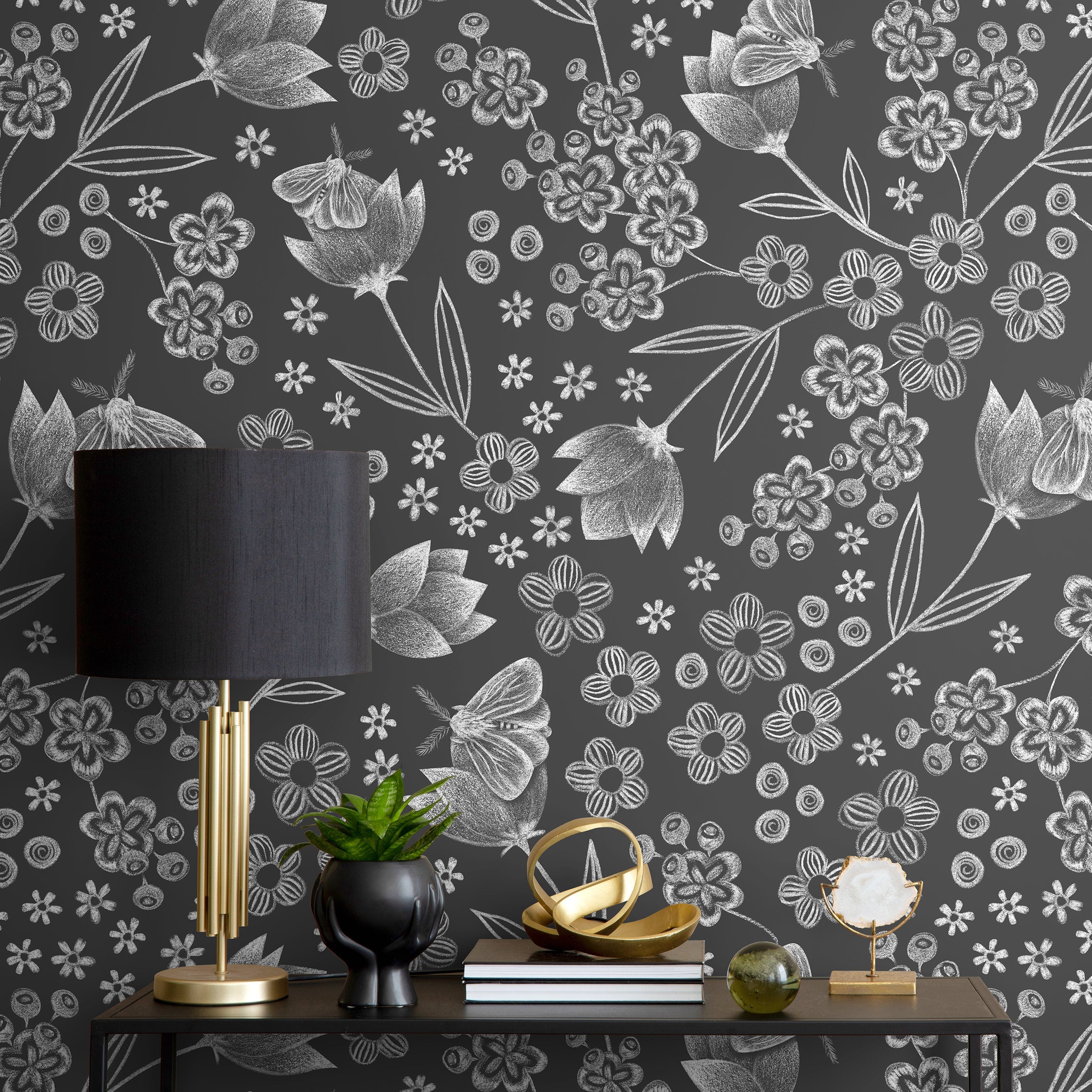 Botanical Wallpaper With Chalk-drawn Florals And Moths In Black And White - X086