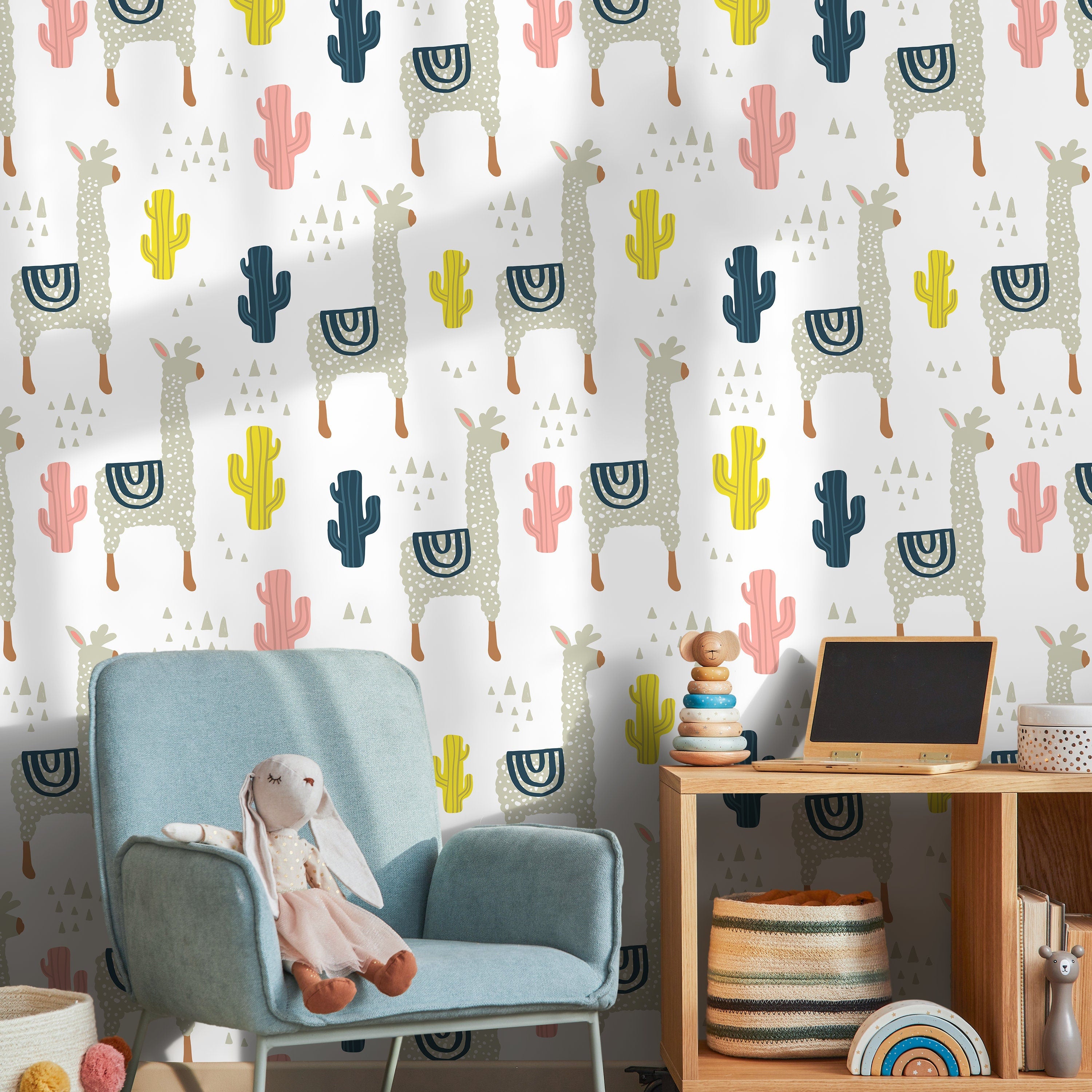 Nursery Wallpaper With Llamas And Cacti In Grey, Yellow, And Pink - A395