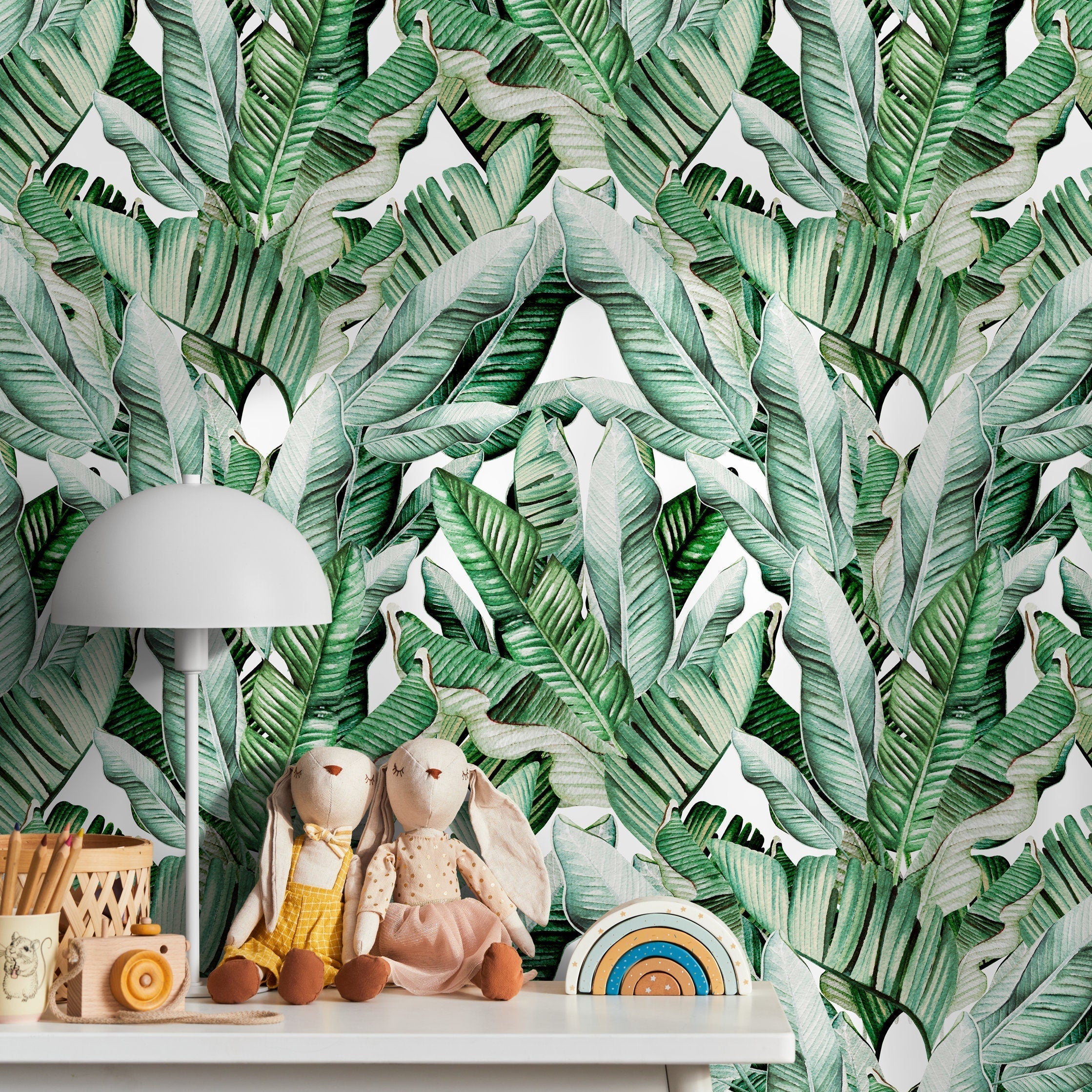 Tropical Wallpaper Featuring Lush Banana Leaves In Green - A527
