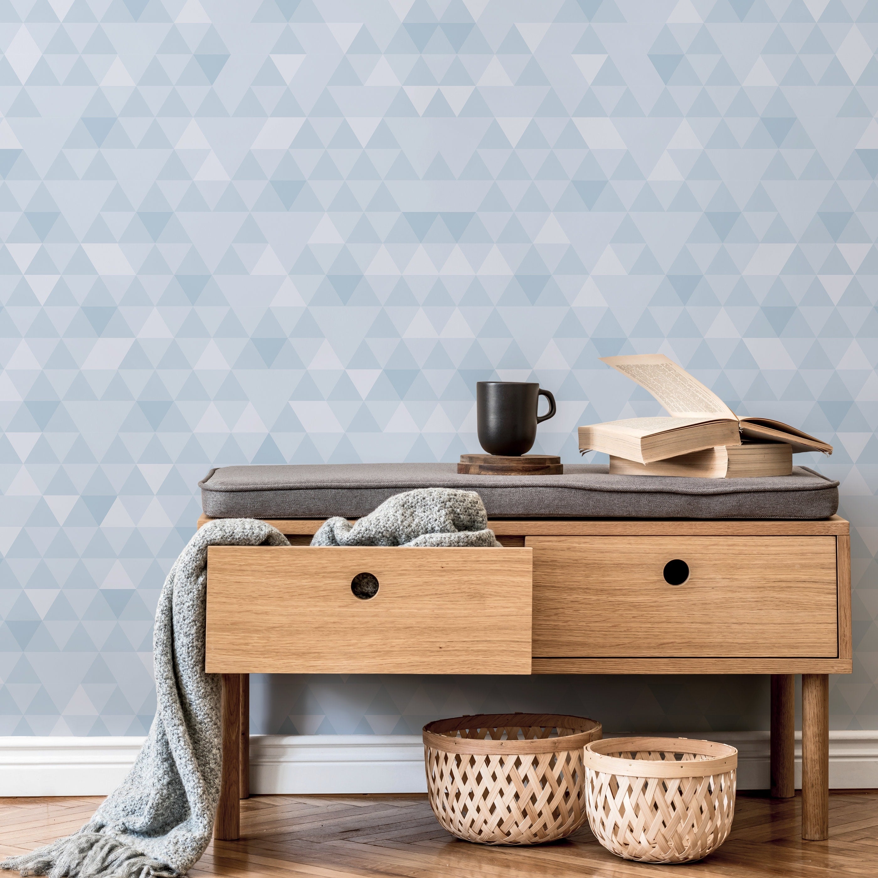 Geometric Wallpaper With A Modern Triangle Mosaic In Shades Of Blue - A010