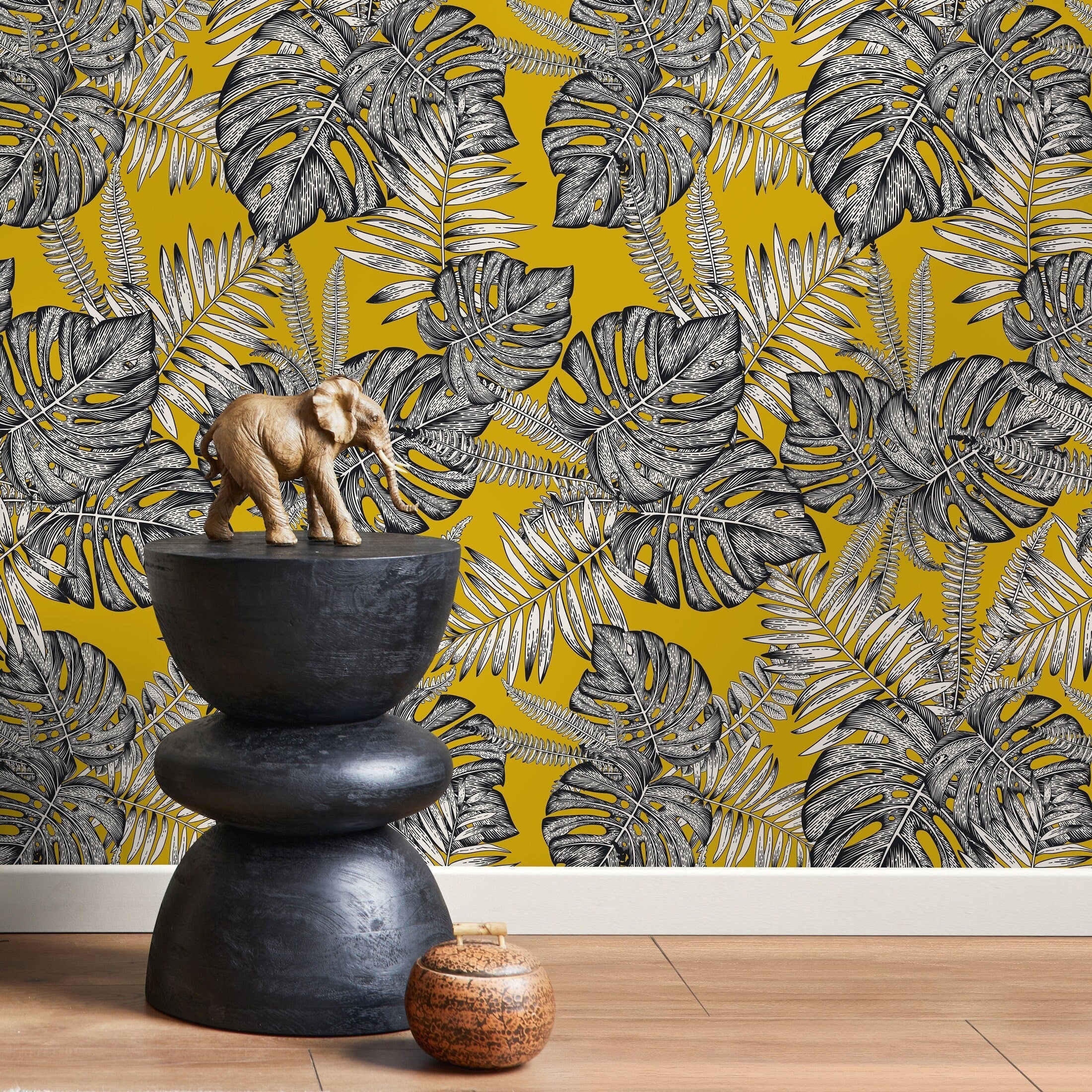 Botanical Wallpaper With Monstera And Palm Leaves In Yellow, Black, And White - D981