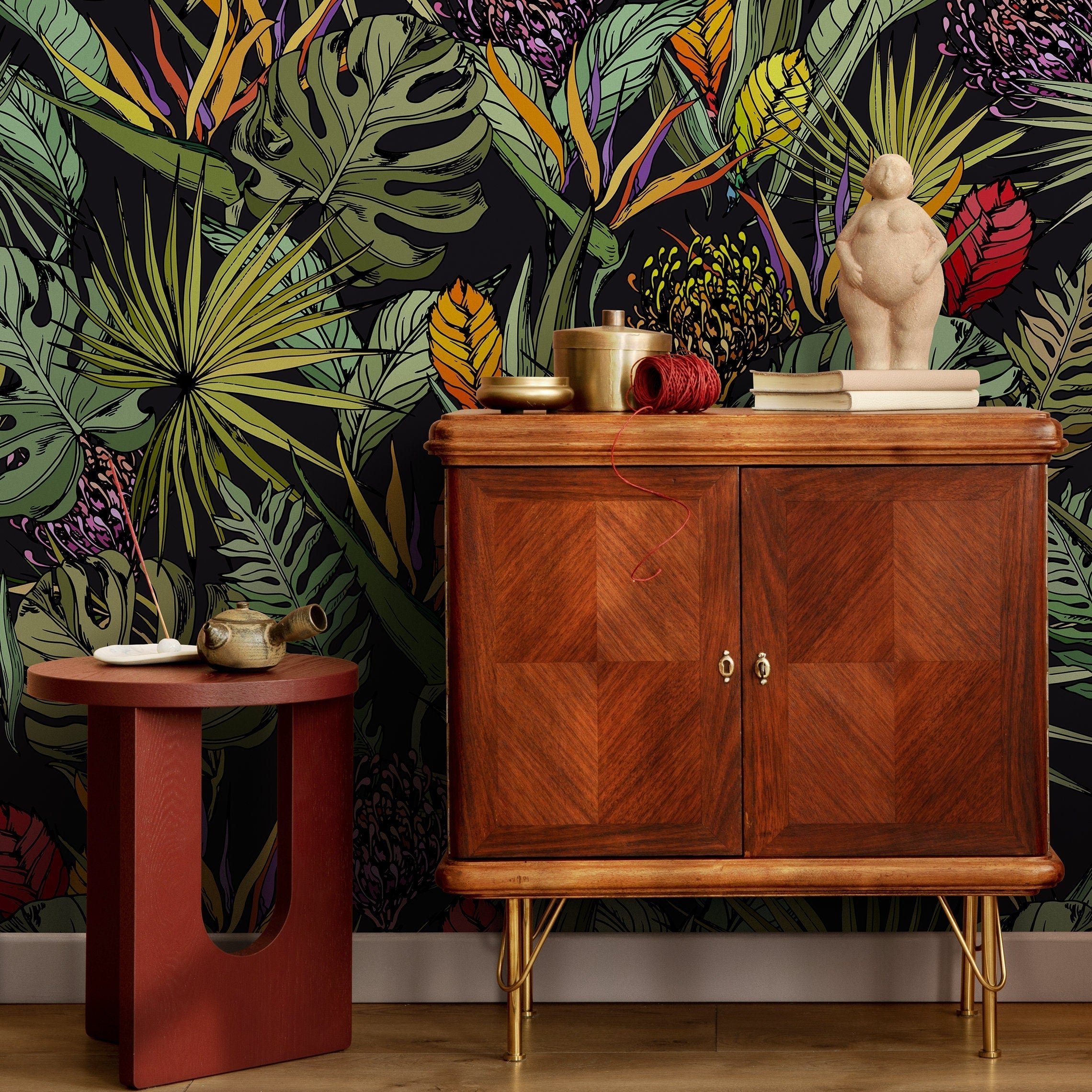 Tropical Wallpaper With Exotic Jungle Leaves In Green, Red, And Orange - A754