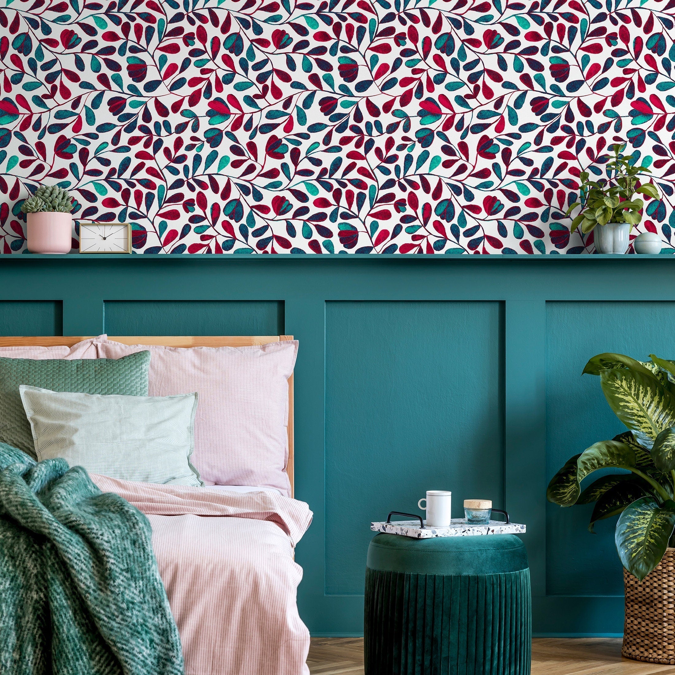 Botanical Wallpaper With Stylized Vines In Red, Teal, And Navy Blue - B430