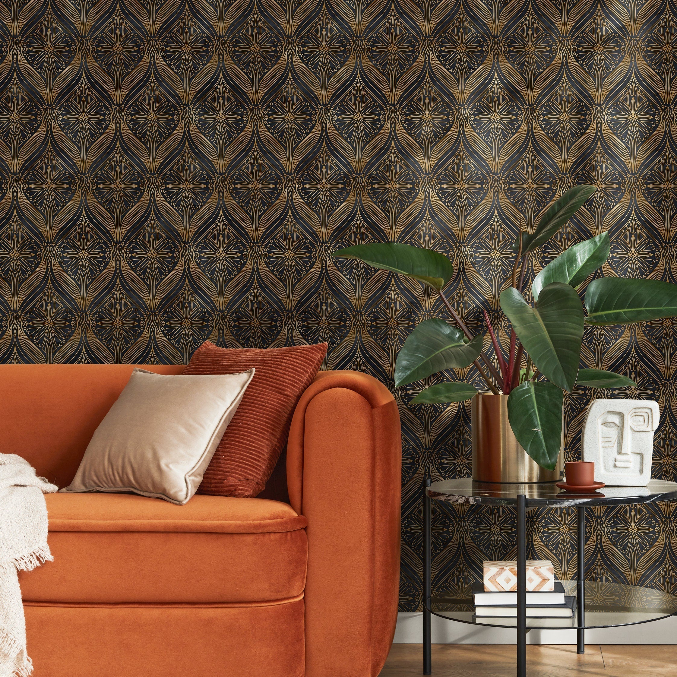 Art Deco Wallpaper With An Intricate Fan Motif In Black And Yellow Gold - B520