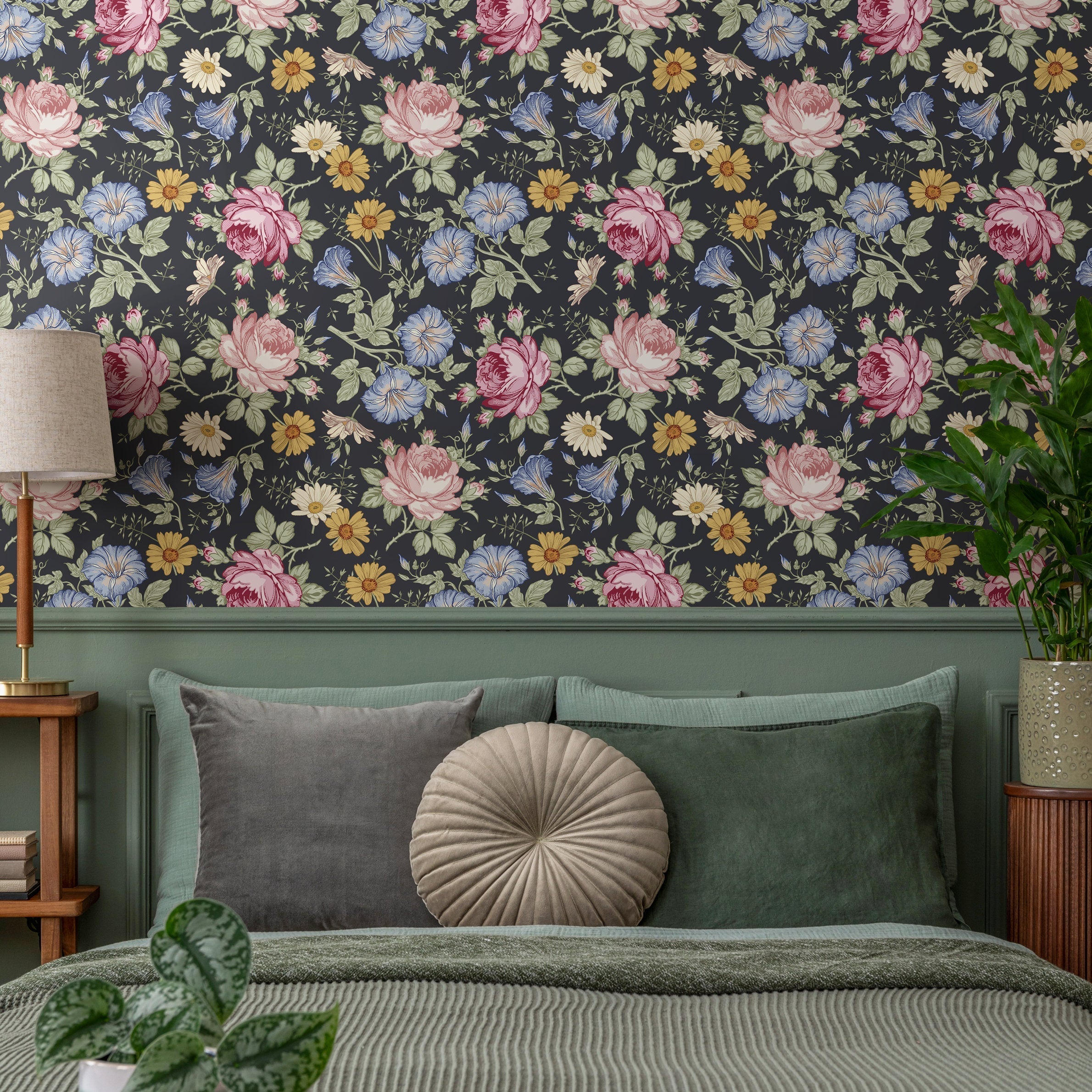 Floral Wallpaper Featuring Vintage Roses In Pink, Blue, And Yellow - B261