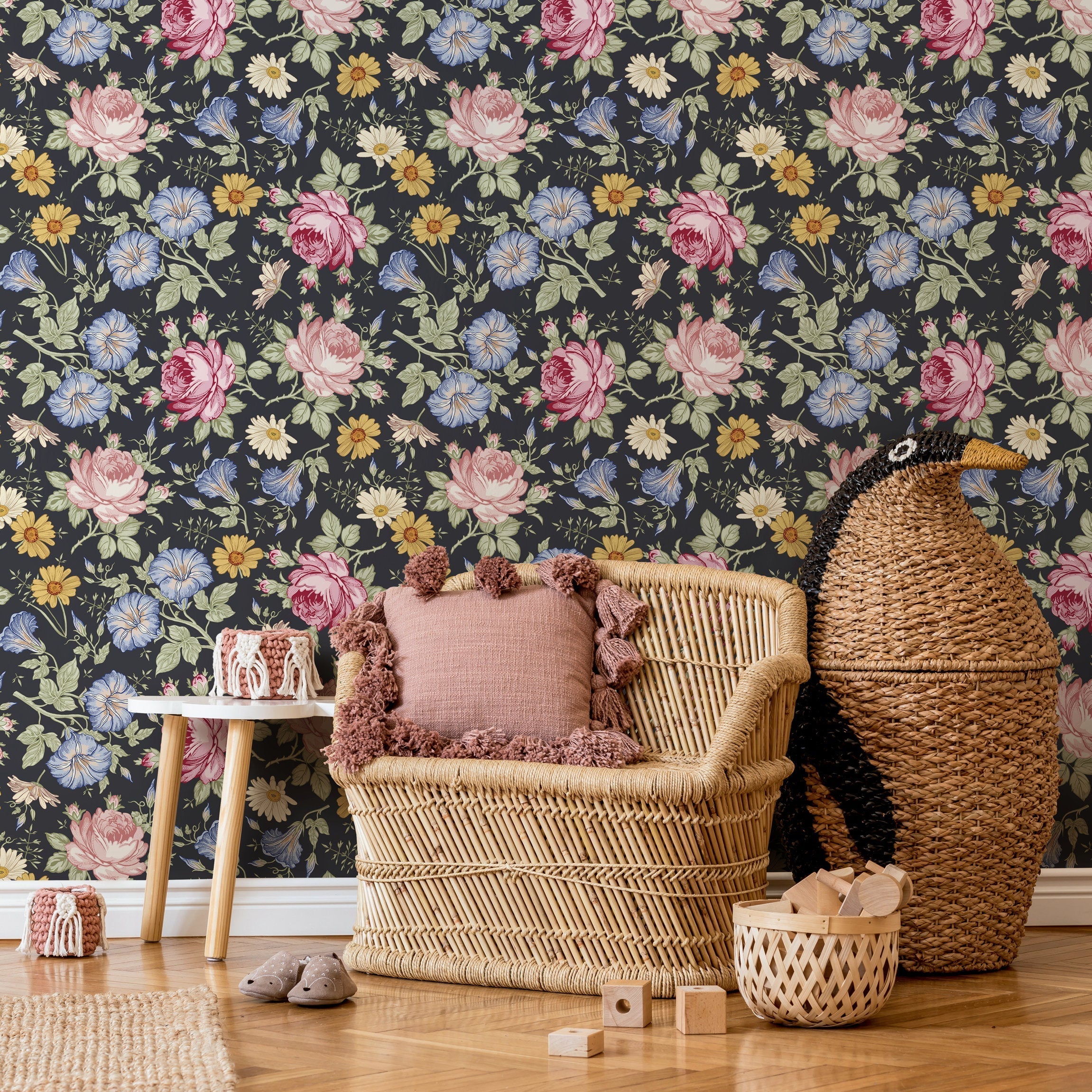 Floral Wallpaper Featuring Vintage Roses In Pink, Blue, And Yellow - B261