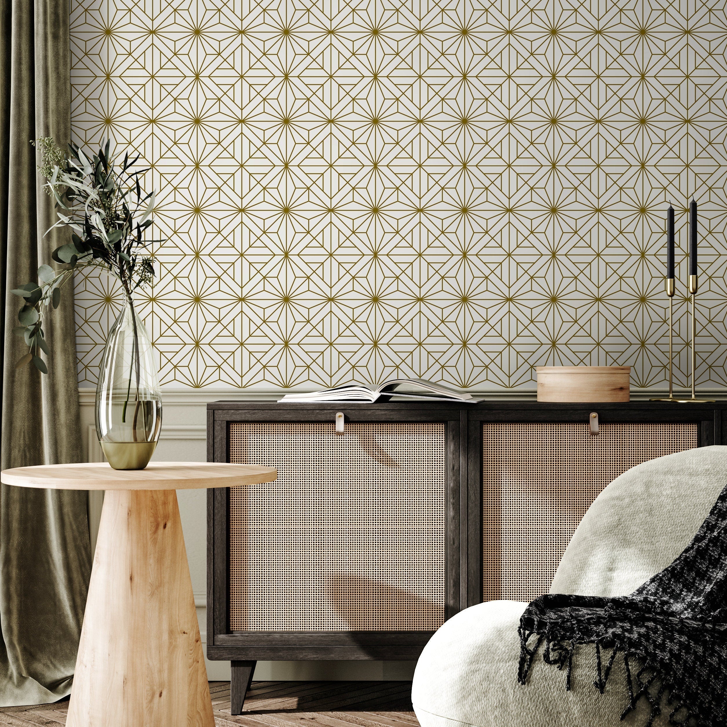 Geometric Wallpaper With An Intricate Starburst Motif In Gold And Gray - B885
