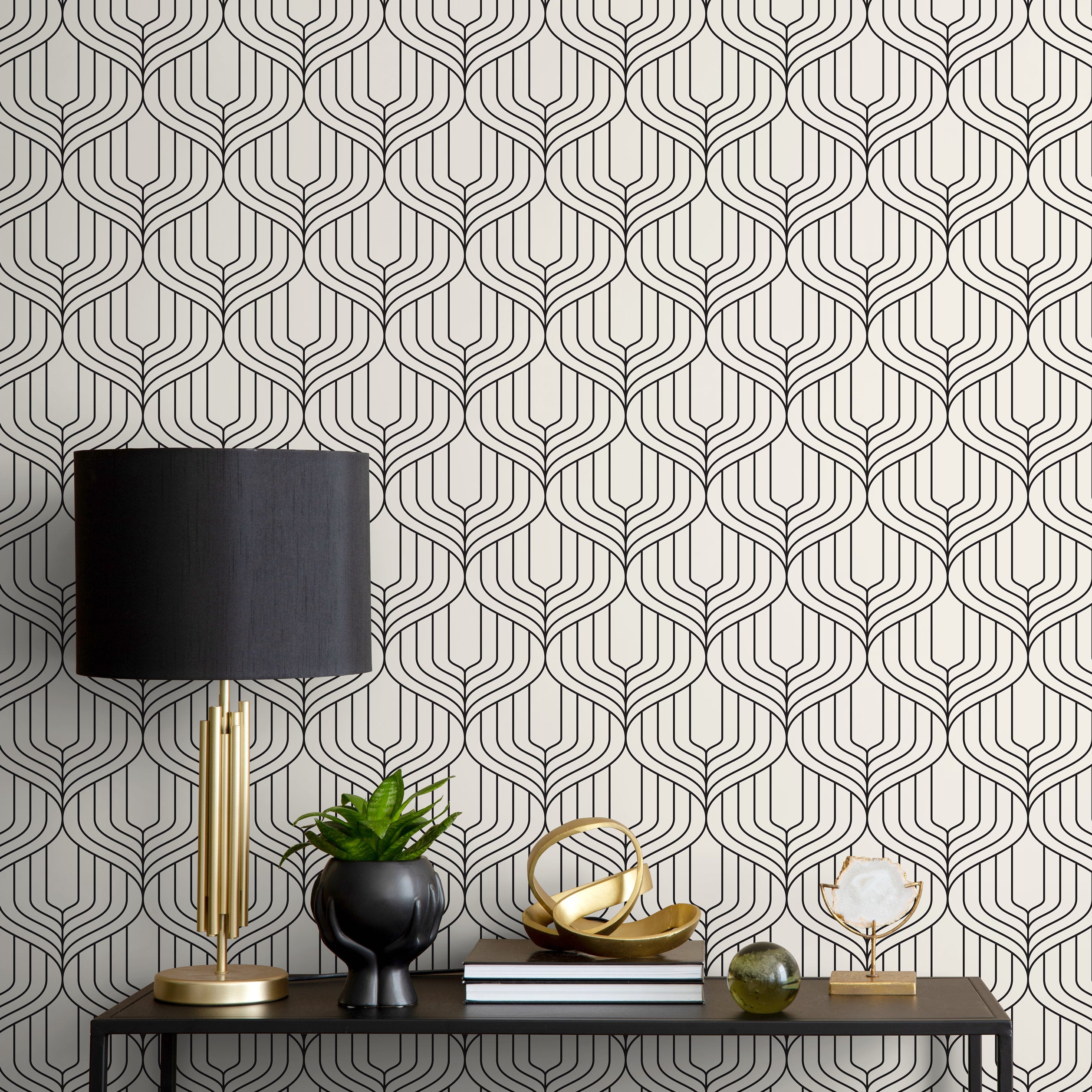 Art Deco Wallpaper With Rhythmic Interlocking Lines In Black And Cream - B287