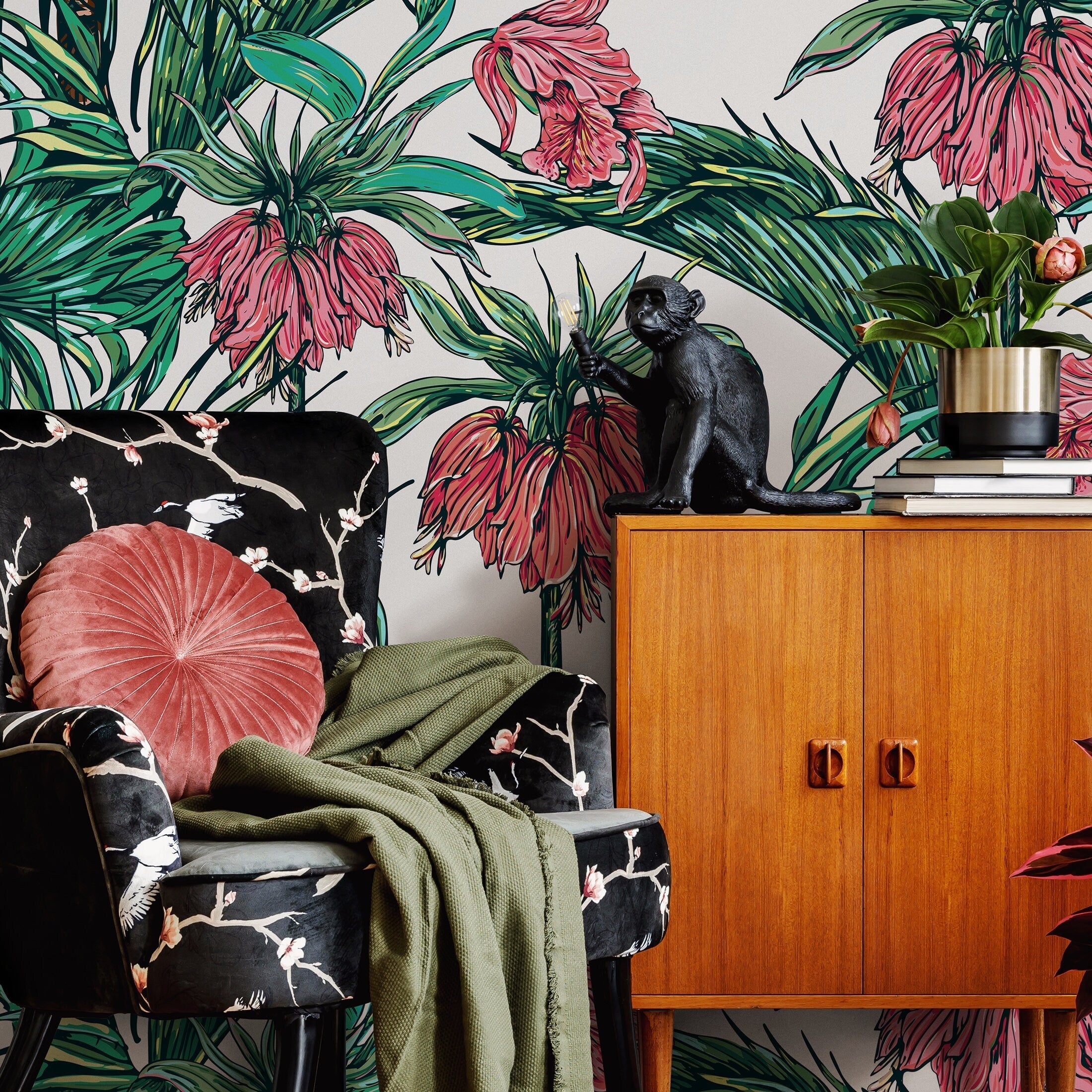 Tropical Wallpaper With Exotic Flowers And Palm Leaves In Green And Red - B114