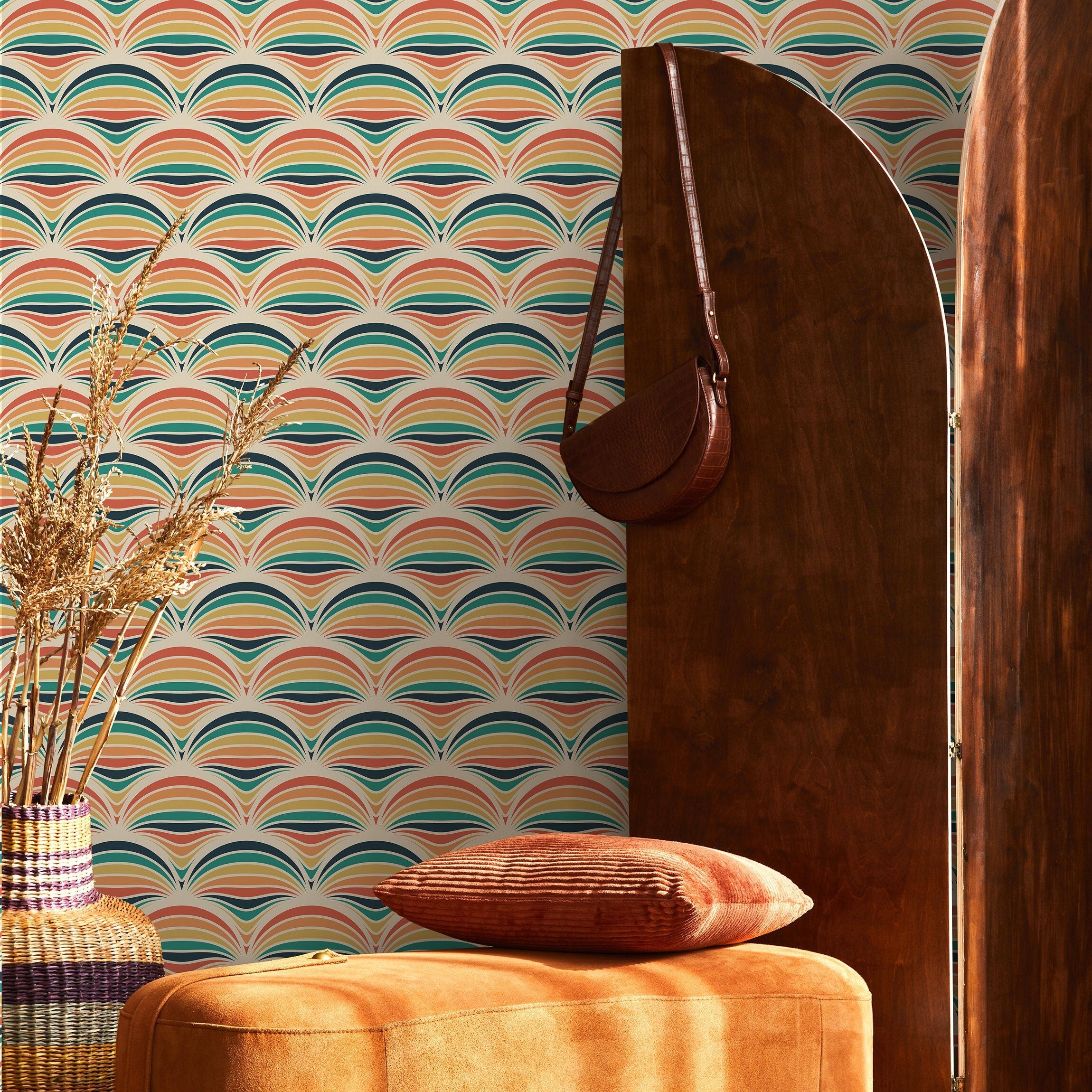 Retro Wallpaper With A Geometric Scallop Motif In Orange, Teal, And Yellow - B425