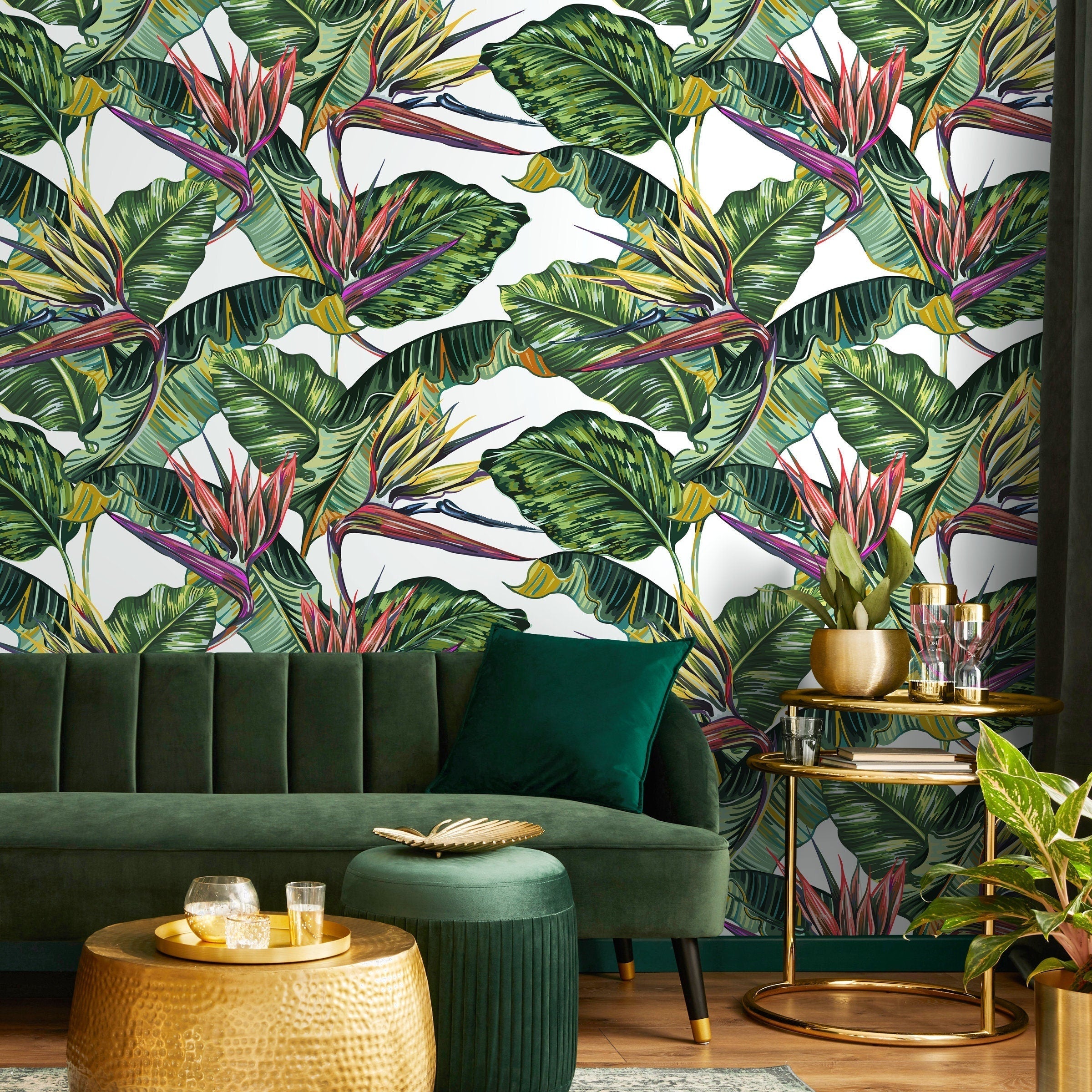Tropical Wallpaper With Bird Of Paradise Flowers In Green, Red, And Purple - A433
