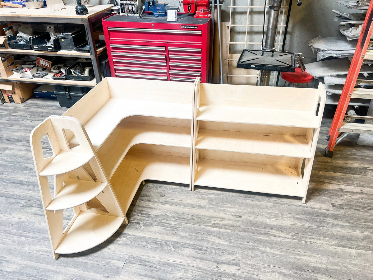 Soria- Corner Shelf