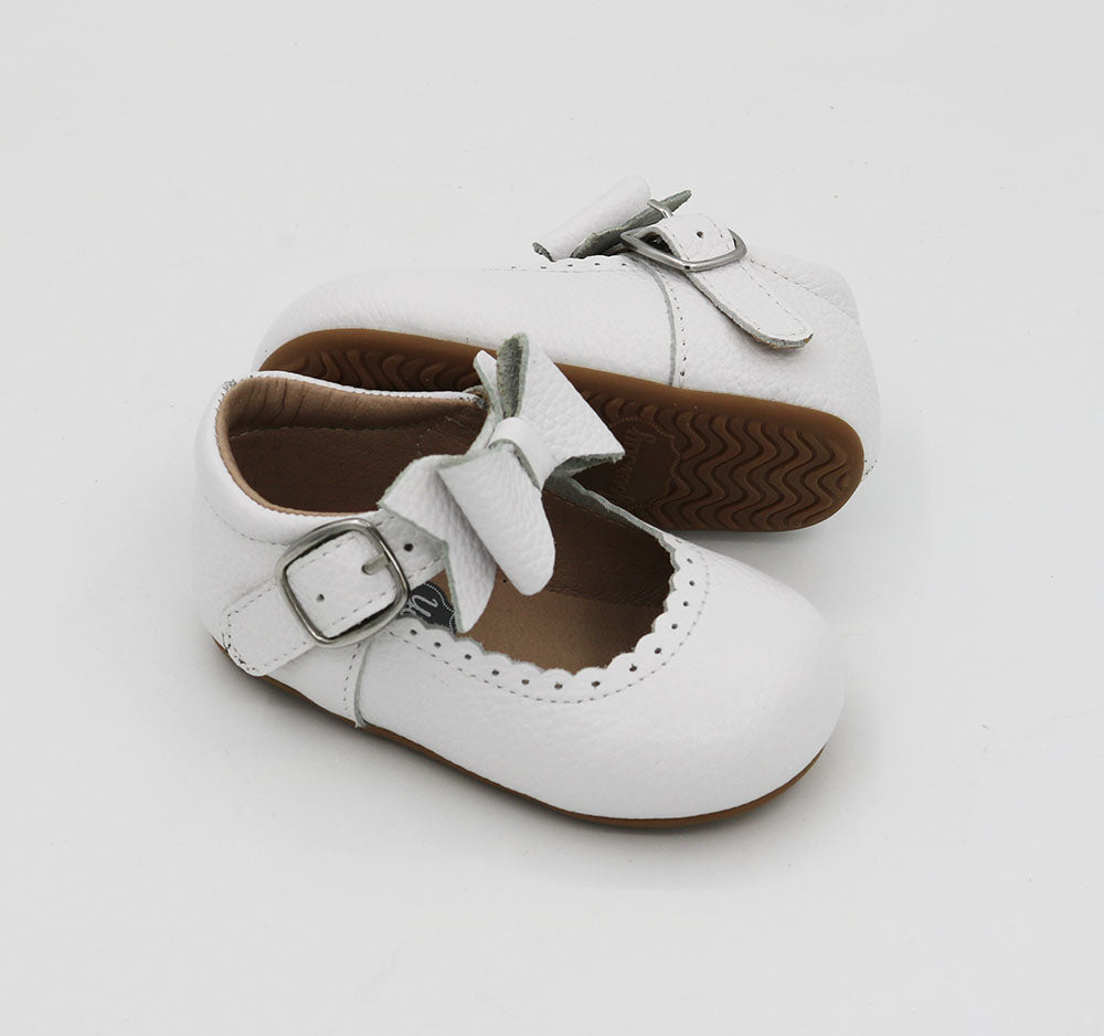 Bow Mary Jane - White