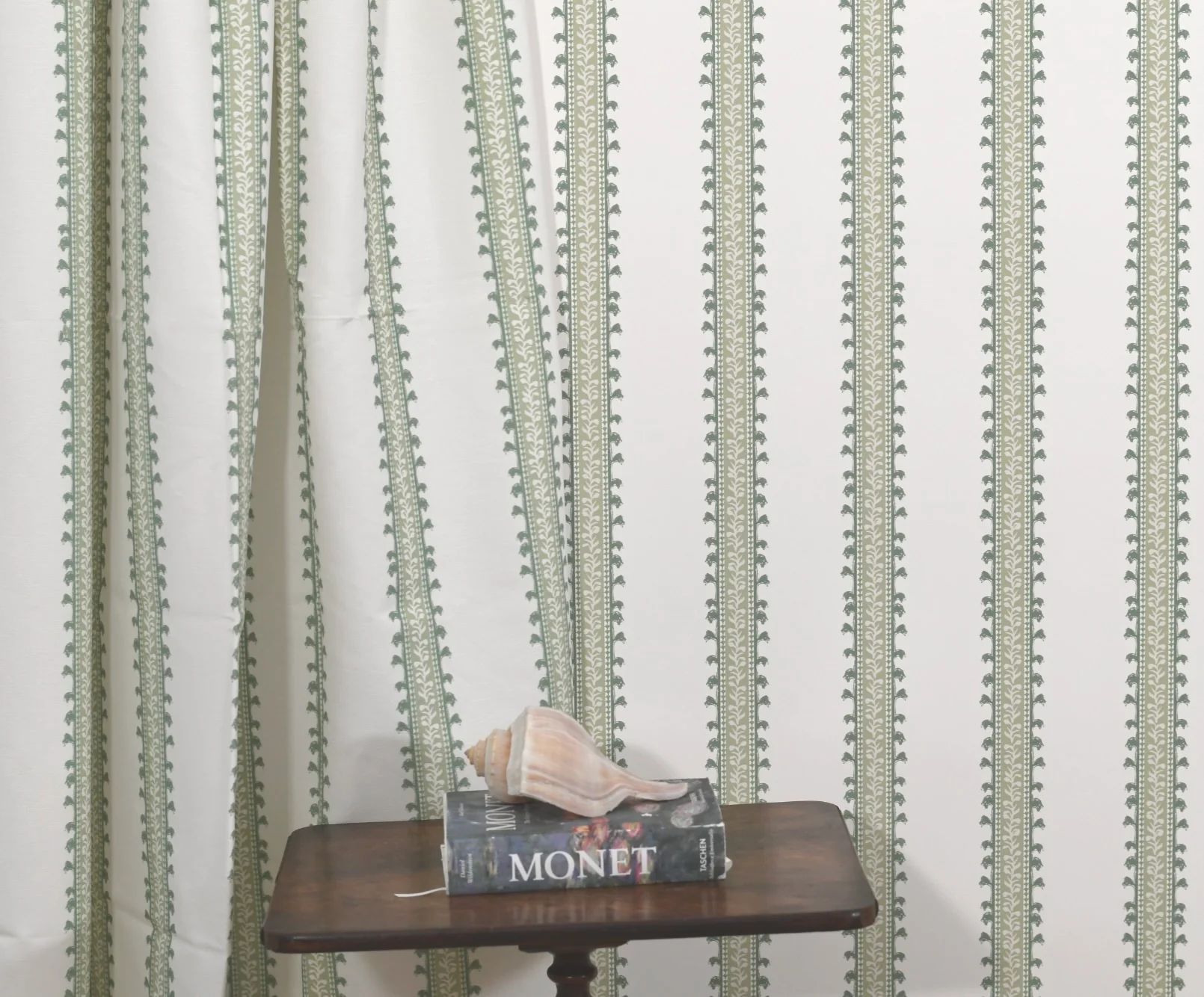 Forged Vine In Green- Fabric
