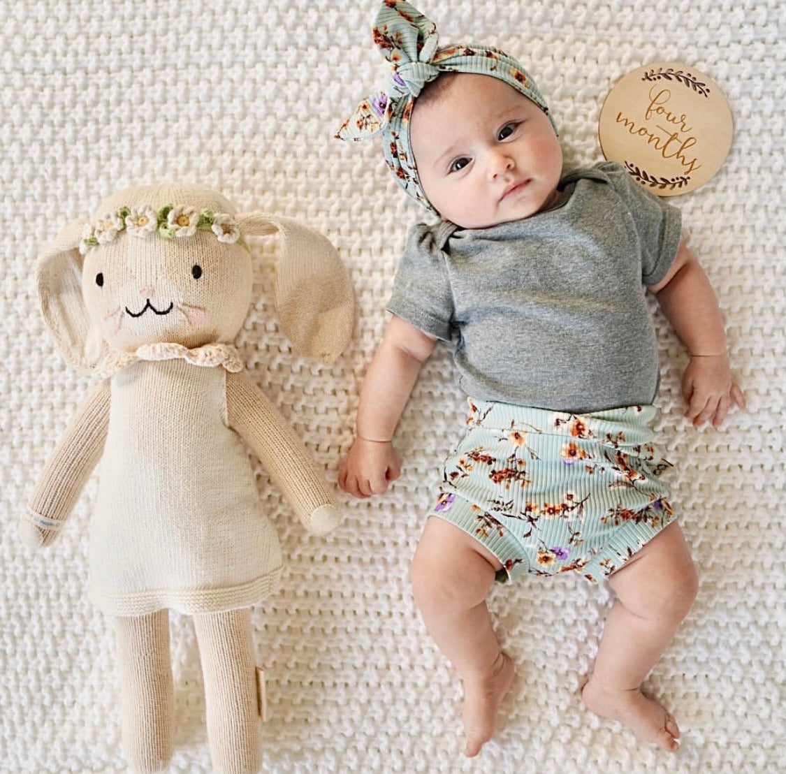 Dried Floral On Sage Ribbed Bummies