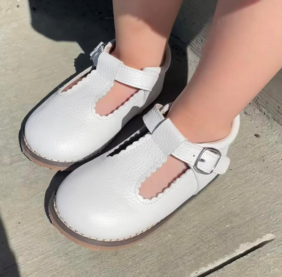 New T-straps White