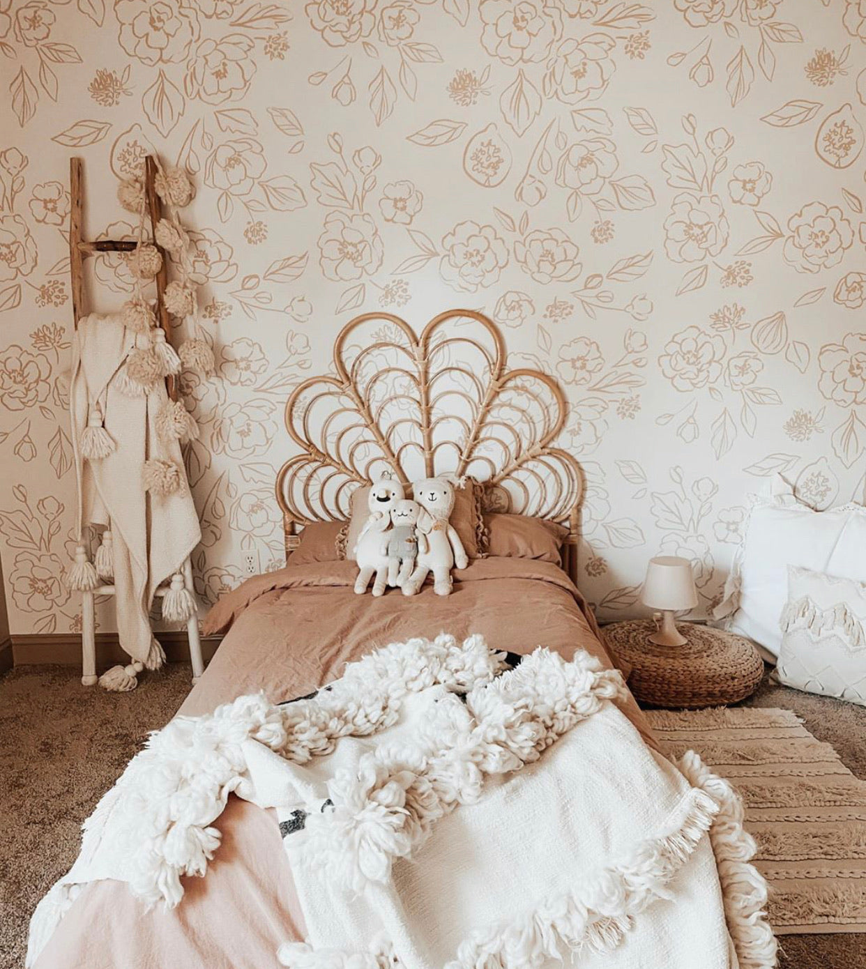 Tori Wallpaper By Hailey Creative