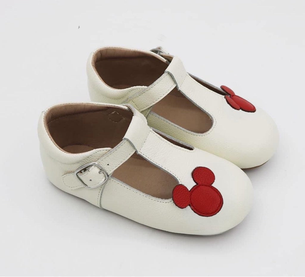 White T-straps - Red Ears