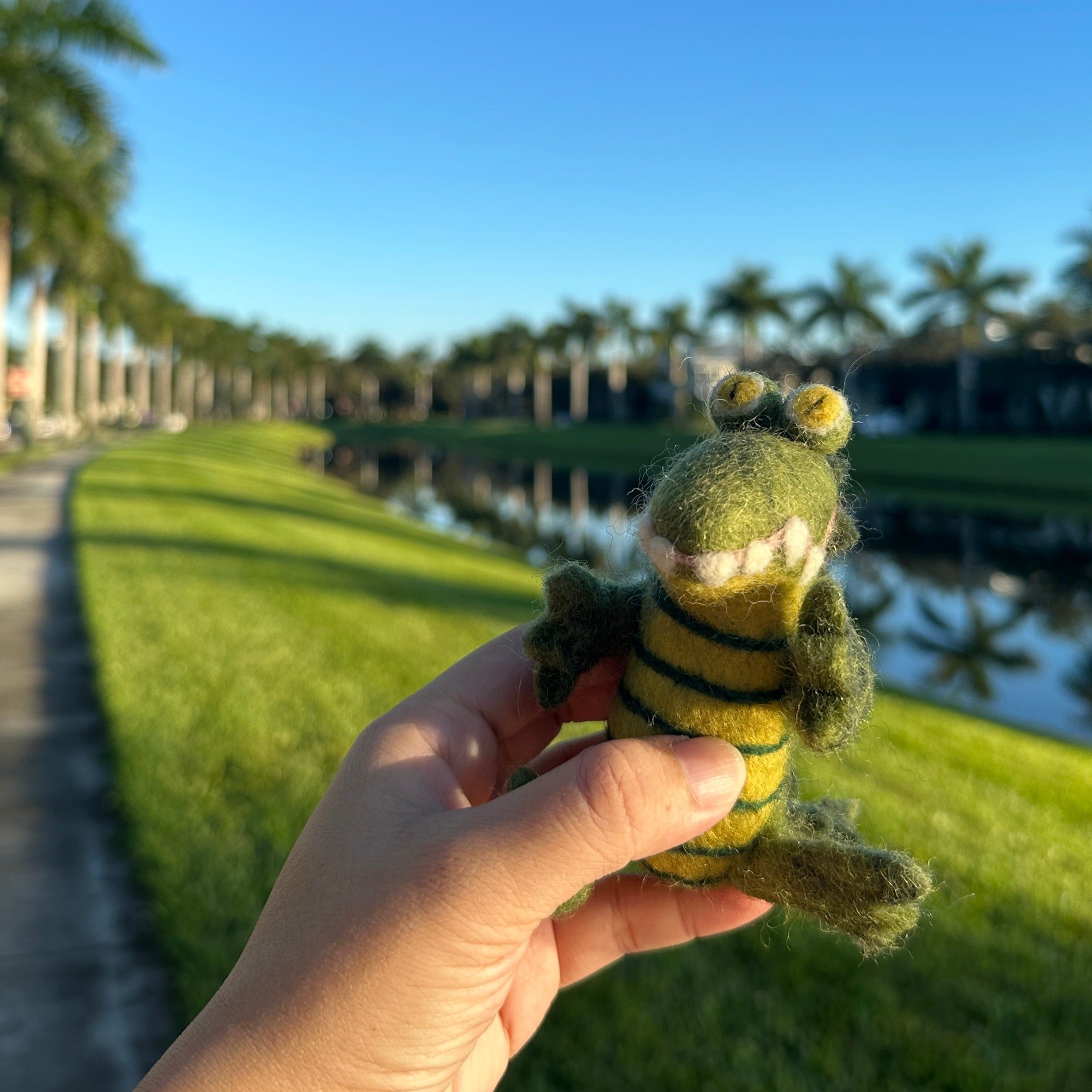 Felt Mini Sitting Gator Ornament