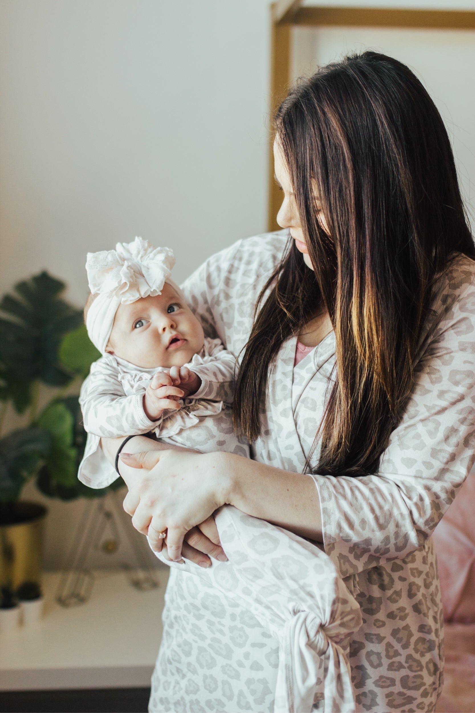 Natural Leopard | Bamboo Knit Mommy Robe