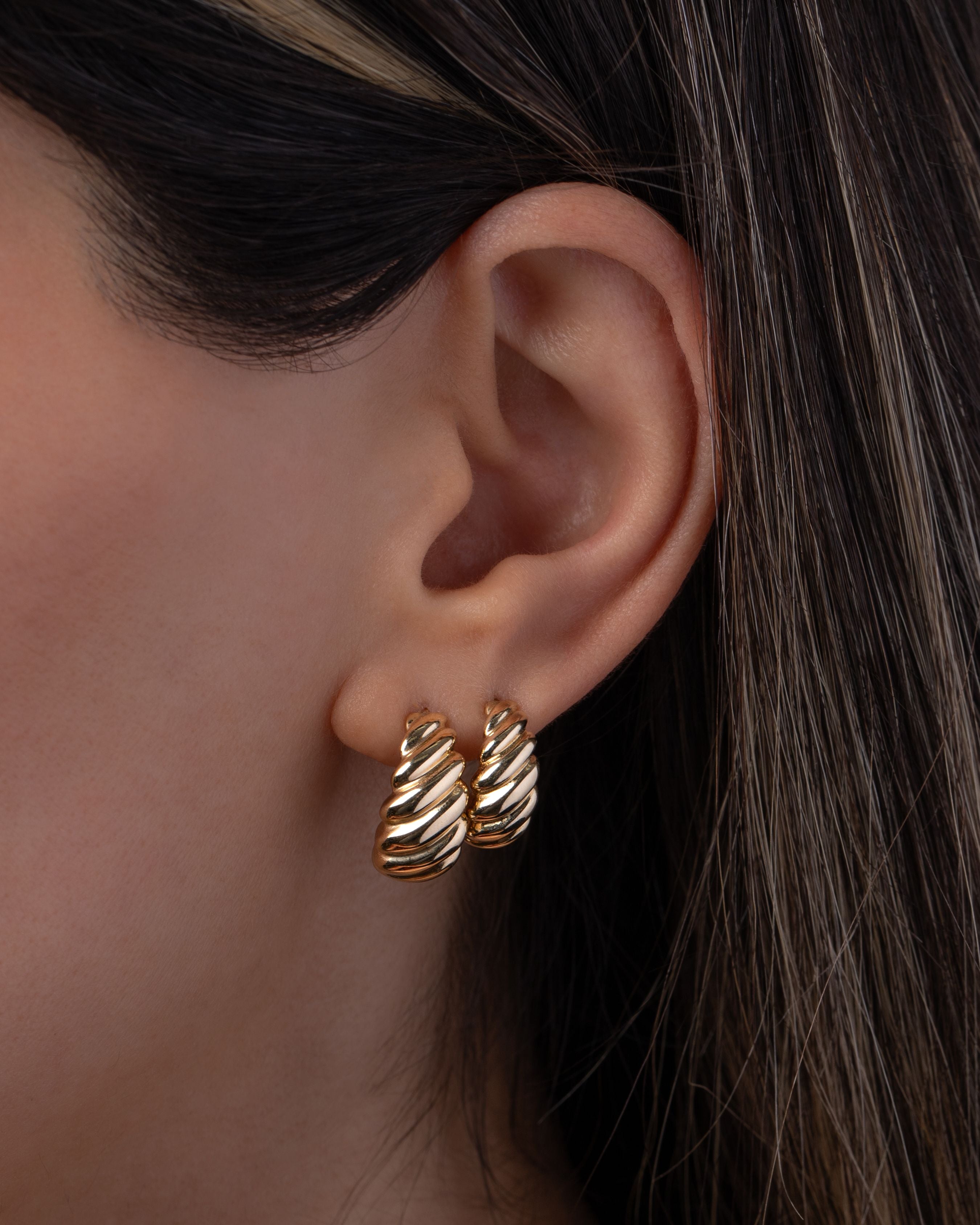 14k Gold Croissant Stud Earrings