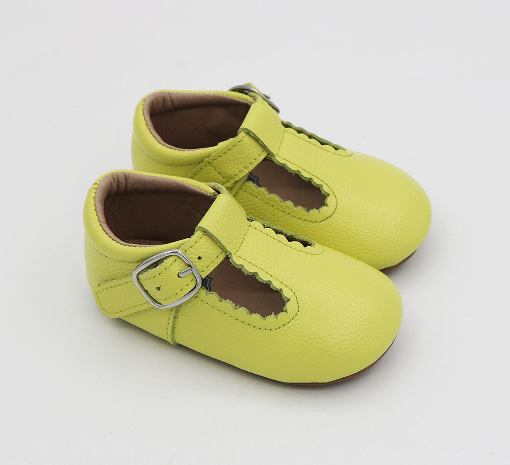 T-straps Yellow Leather