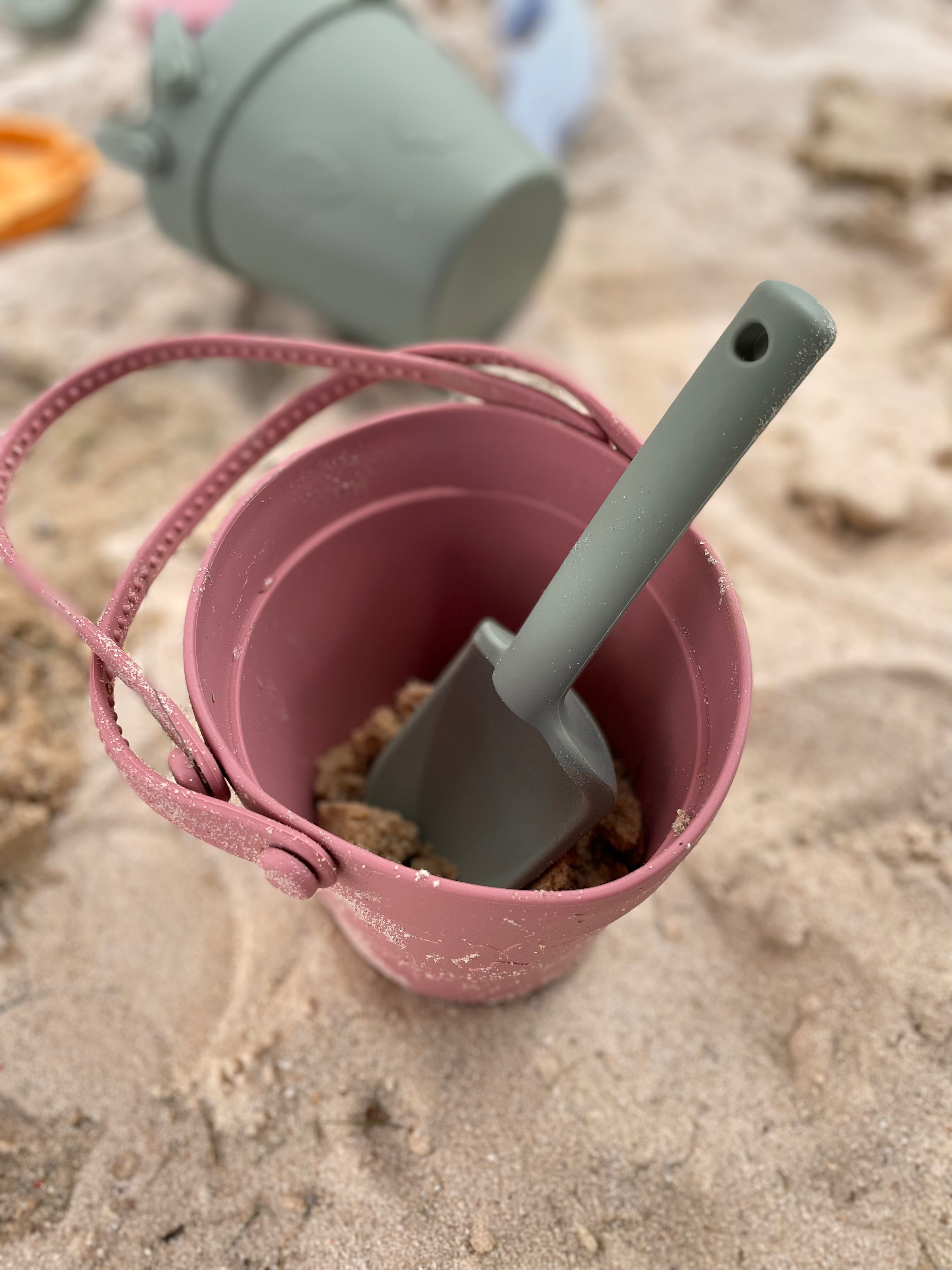 Silicone Sand Bucket With Toys And Shovel