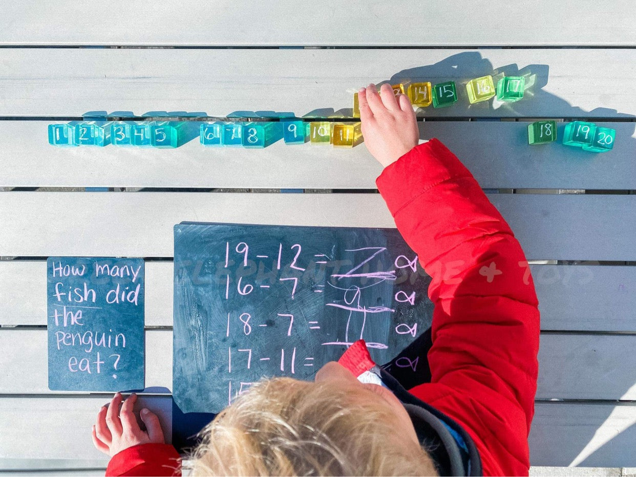 60 Pcs Rainbow Translucent Lucite Cubes Set With Storage Tray