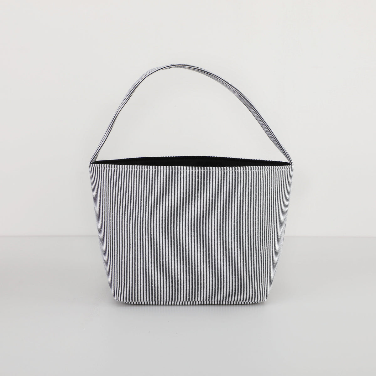 Gingham/seersucker Bucket Bag