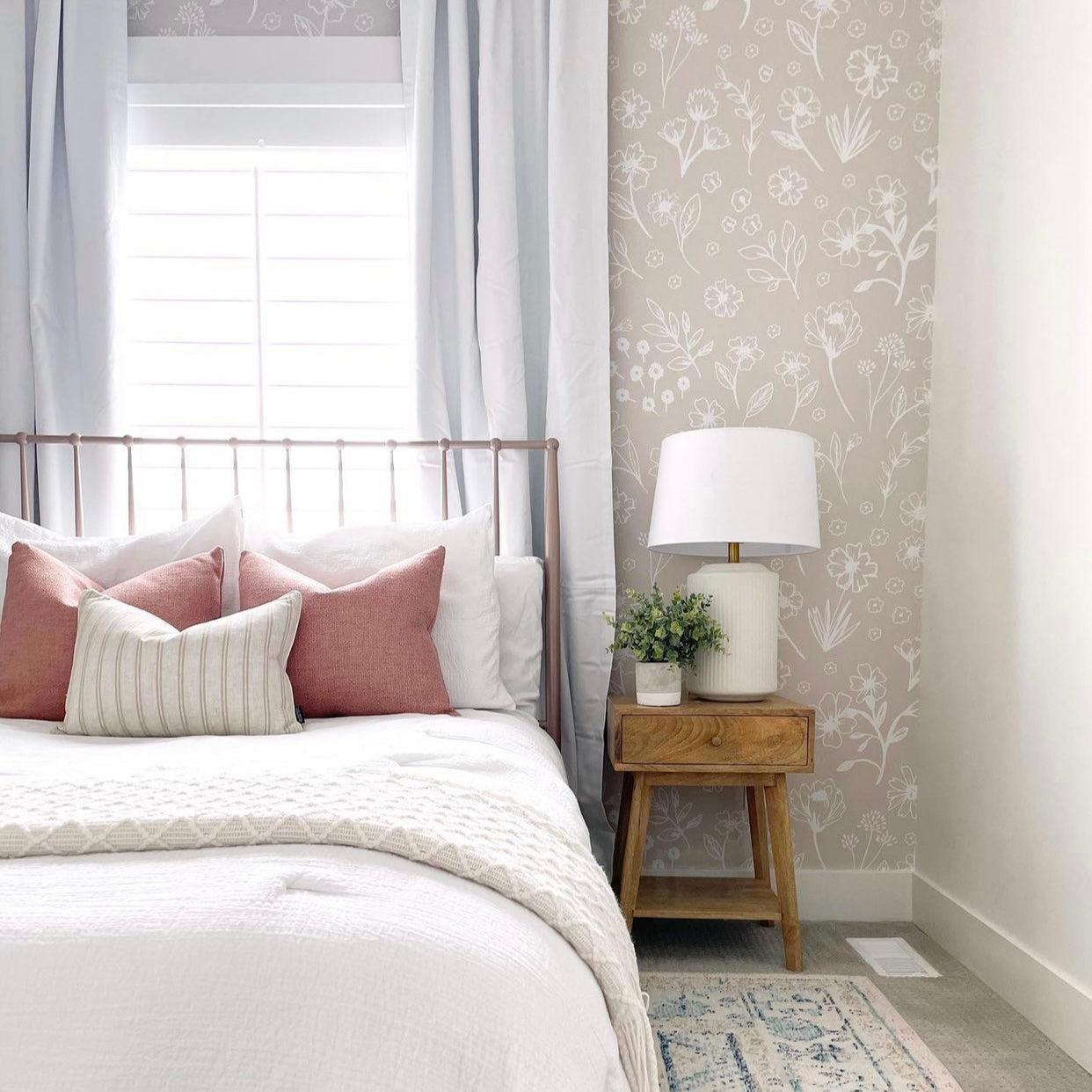 Sophia Wallpaper By Pace Made