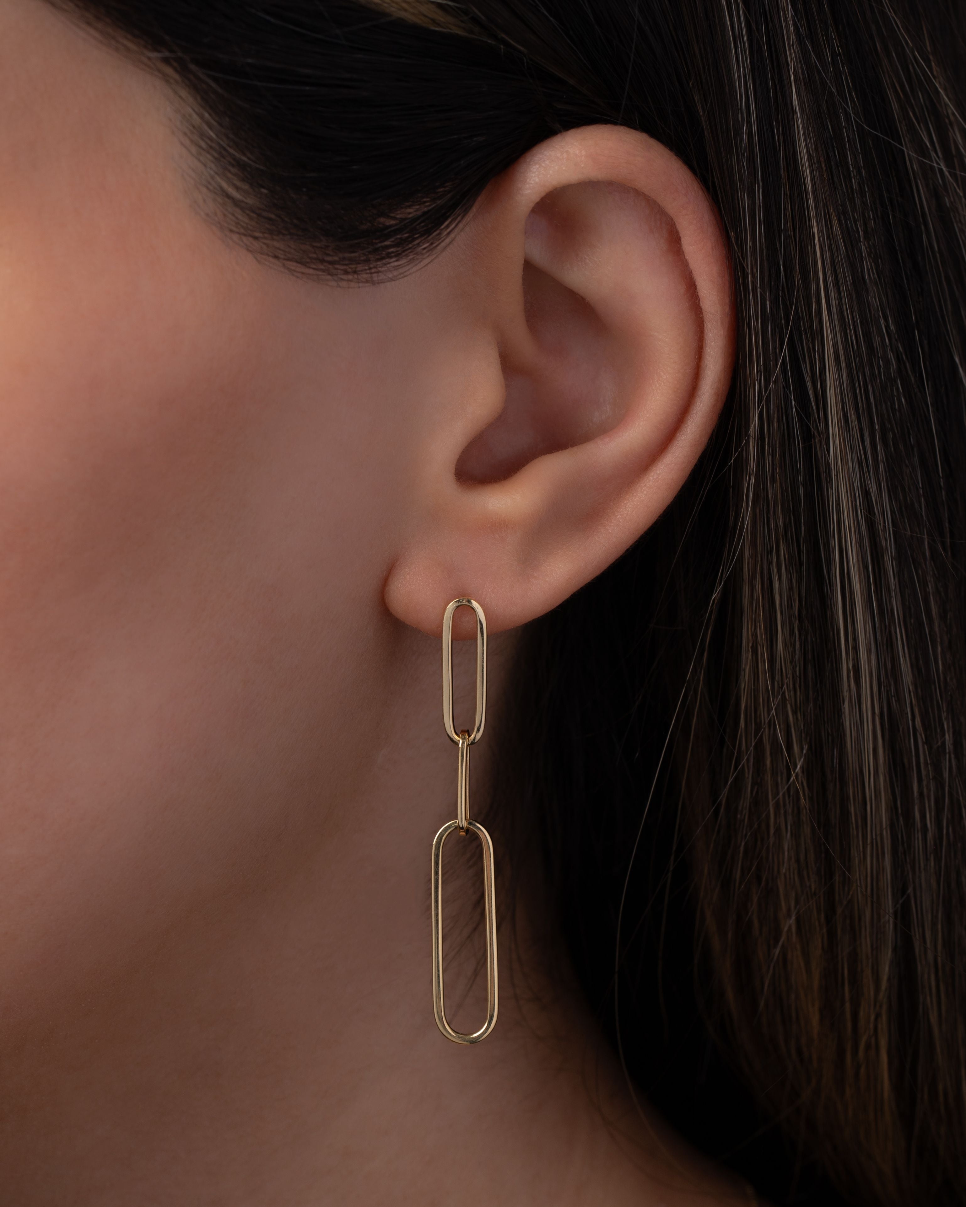 14k Gold Elongated Paper Clip Chain Stud Earrings