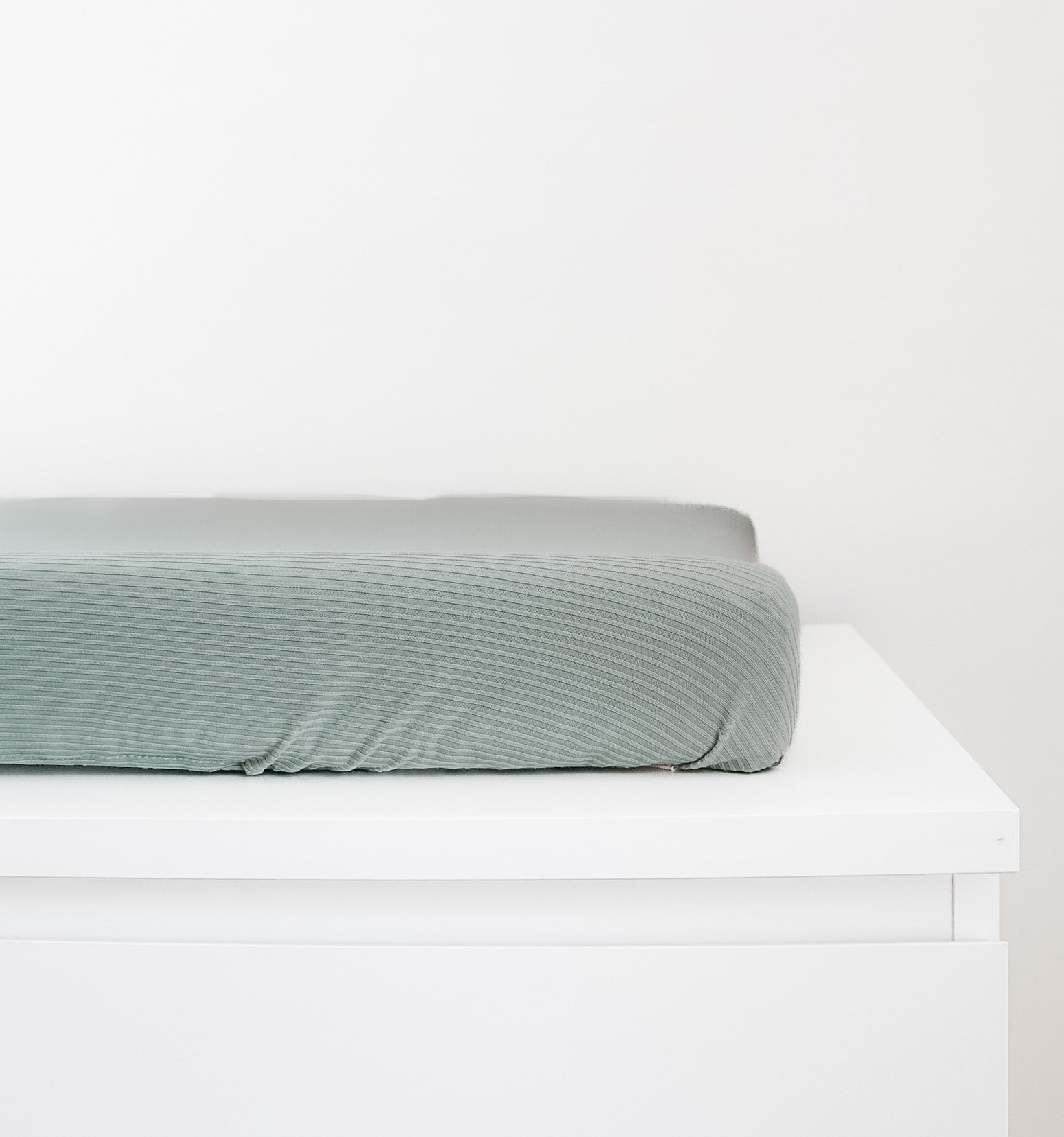 Seafoam Ribbed Changing Pad Cover