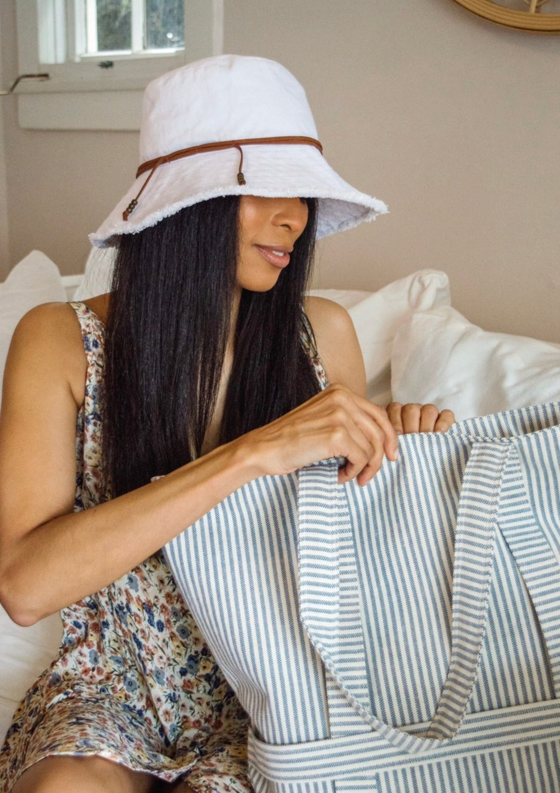 Fringed Bucket Hat- White