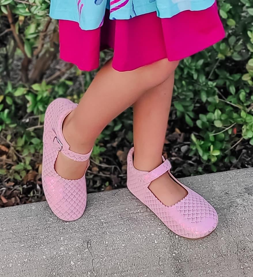 Mary Jane - Pink Mermaid Scales