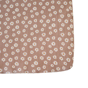 Daisy Dream Muslin Crib Sheet