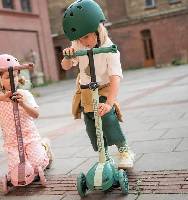 Highwaykick 3s Kids Scooter – Forest
