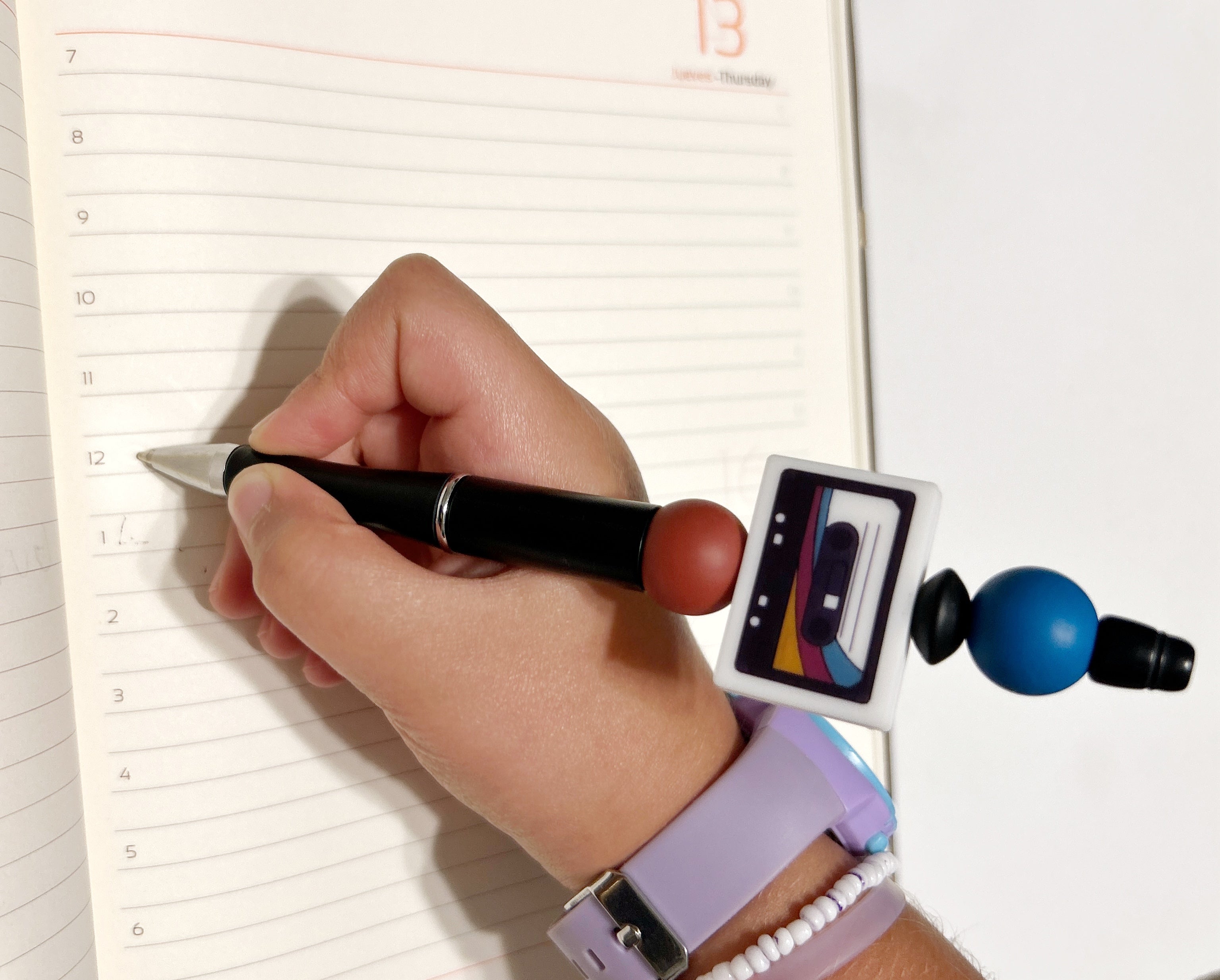 Beaded Pen Cassette Tape: Sensory Fidget Pen For Fun And Functionality