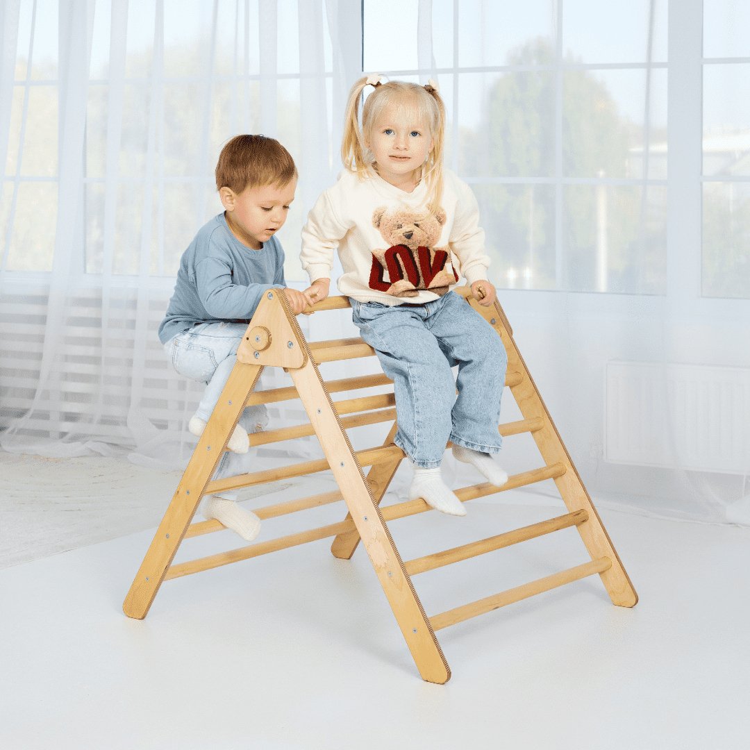 Indoor Montessori Triangle Climbing Ladder For Toddlers 1-7 Y.o.