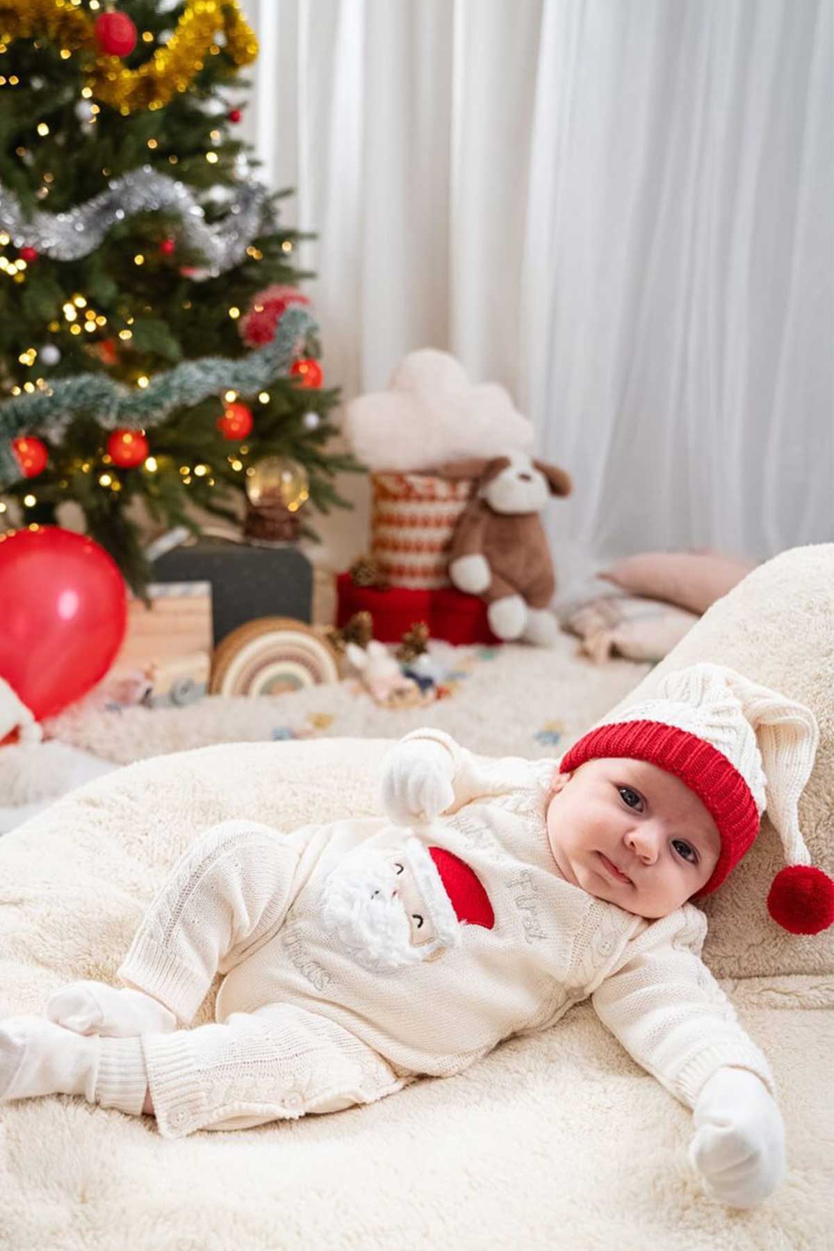 First Christmas Newborn Knitwear Set (5 Pcs)