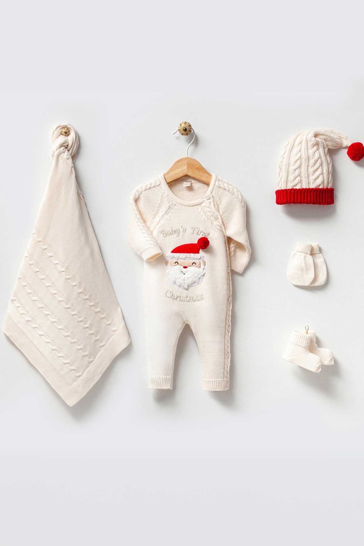 First Christmas Newborn Knitwear Set (5 Pcs)