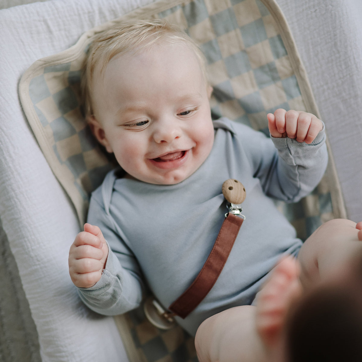 Linen Pacifier Clip 2-pack