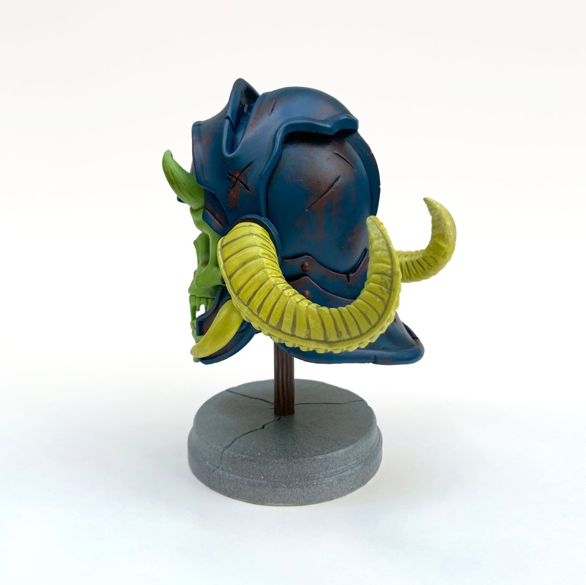 K-nor Warrior Skull Resin Figure