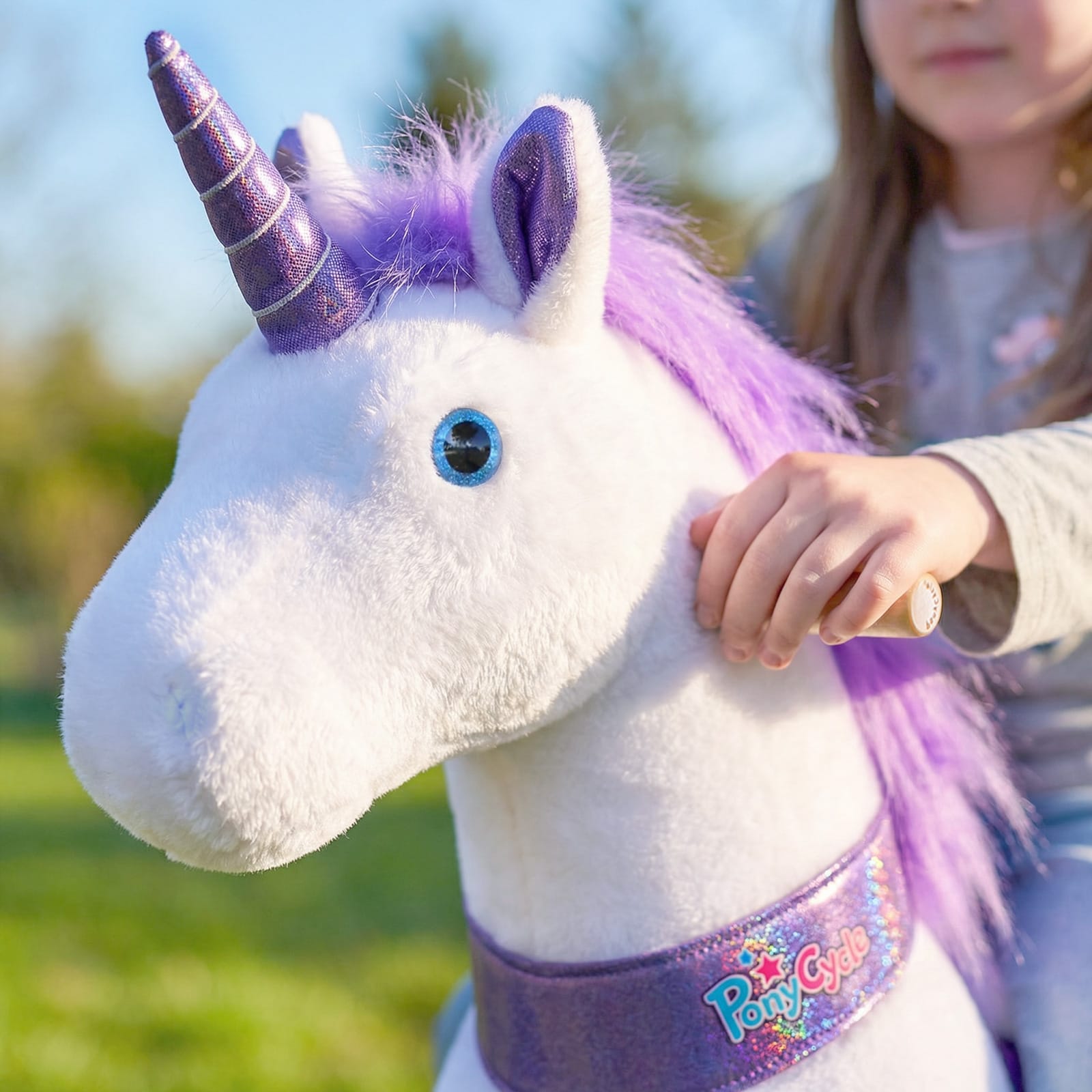Model U Ride-on Plush Unicorn Age 4-8 Purple