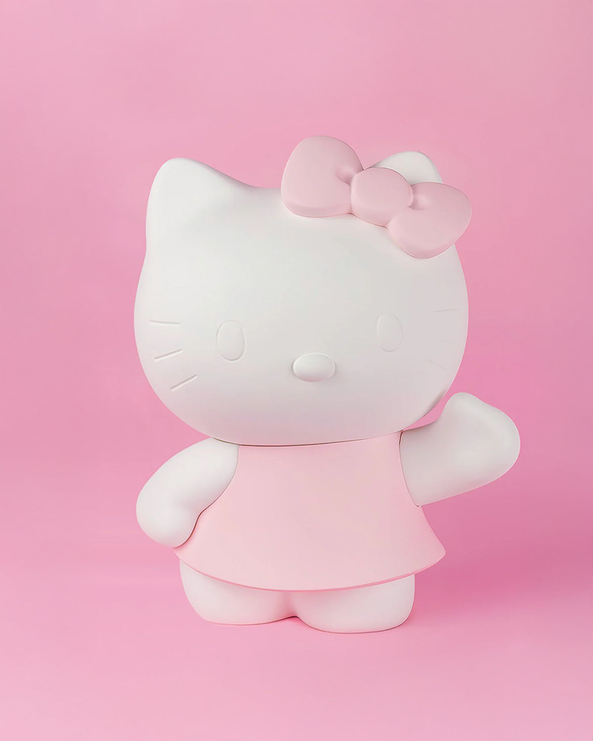 Hello Kitty Robe Matt White & Pastel Pink Dress 10.5in