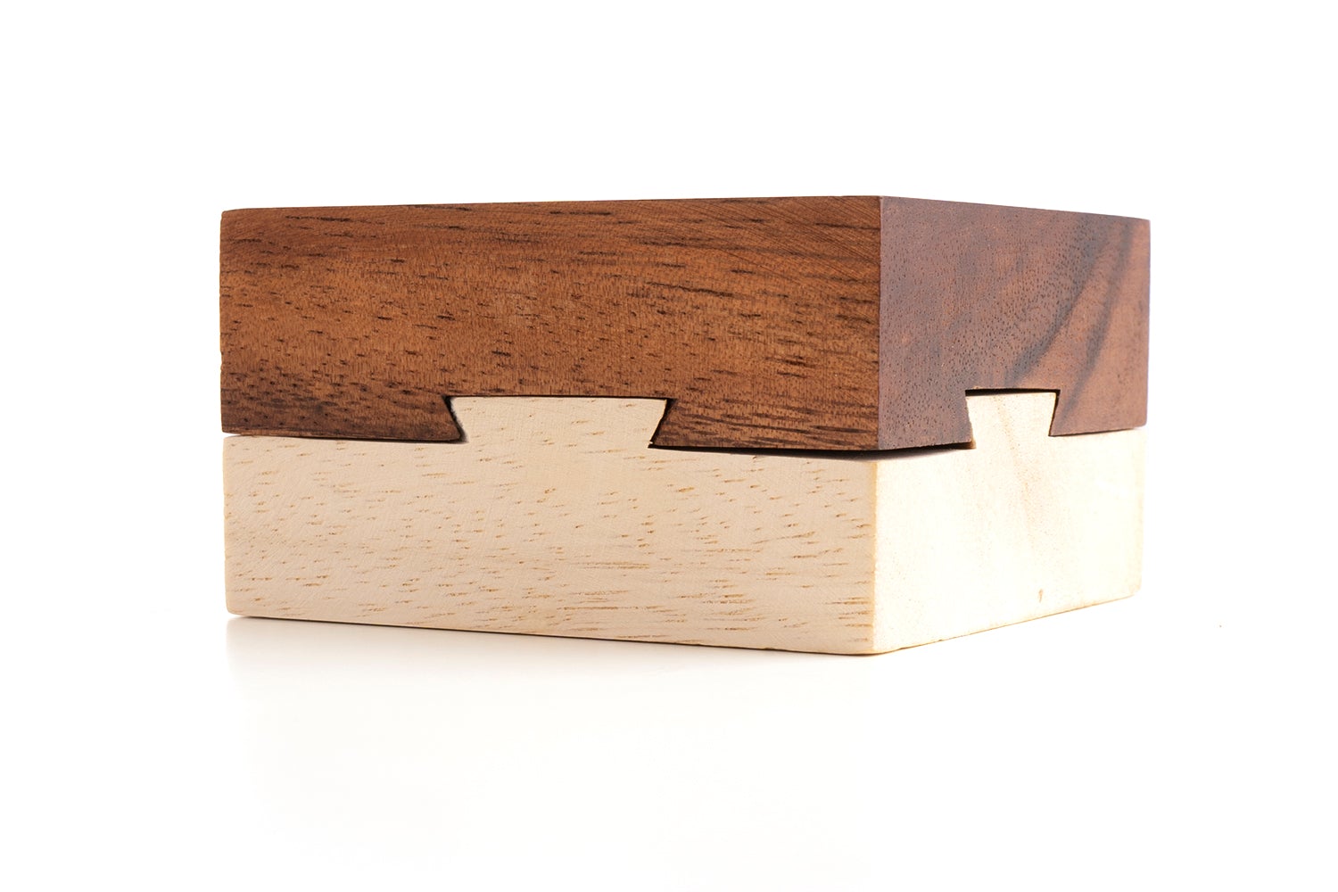 Impossible Dovetail Puzzle - Clever Trick Opening Puzzle