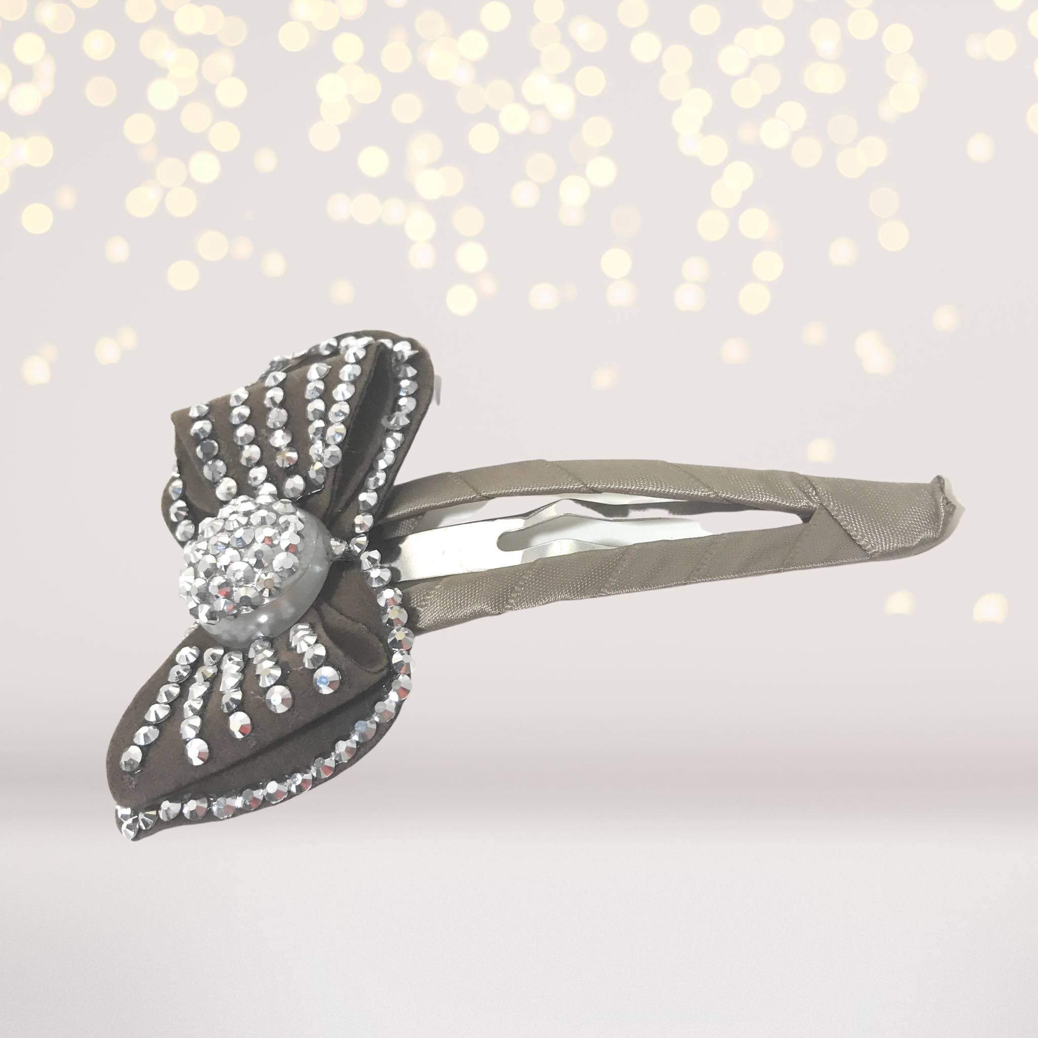 Large Bling Bow Snappy Clip