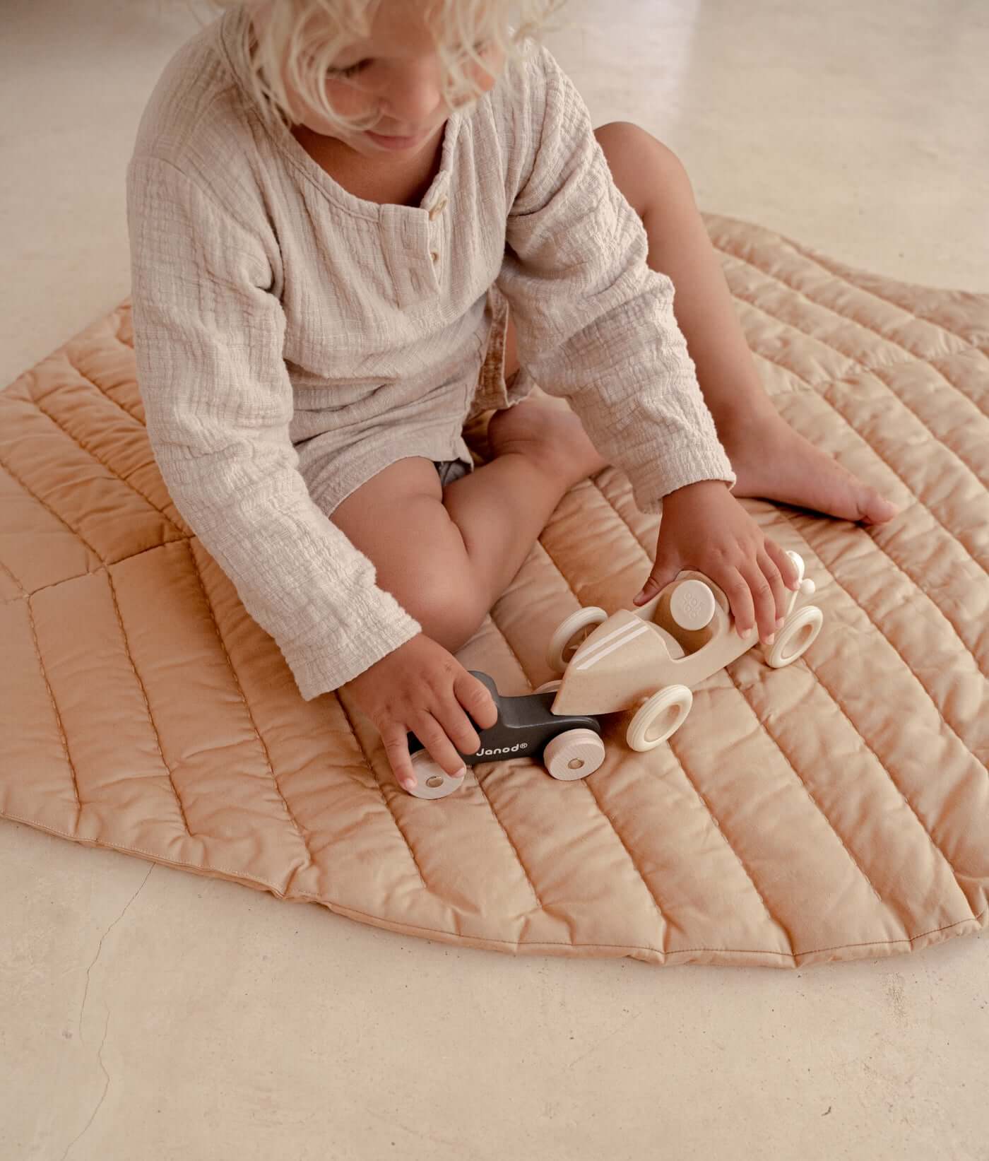 Leaf Organic Cotton Playmats | Sandstone