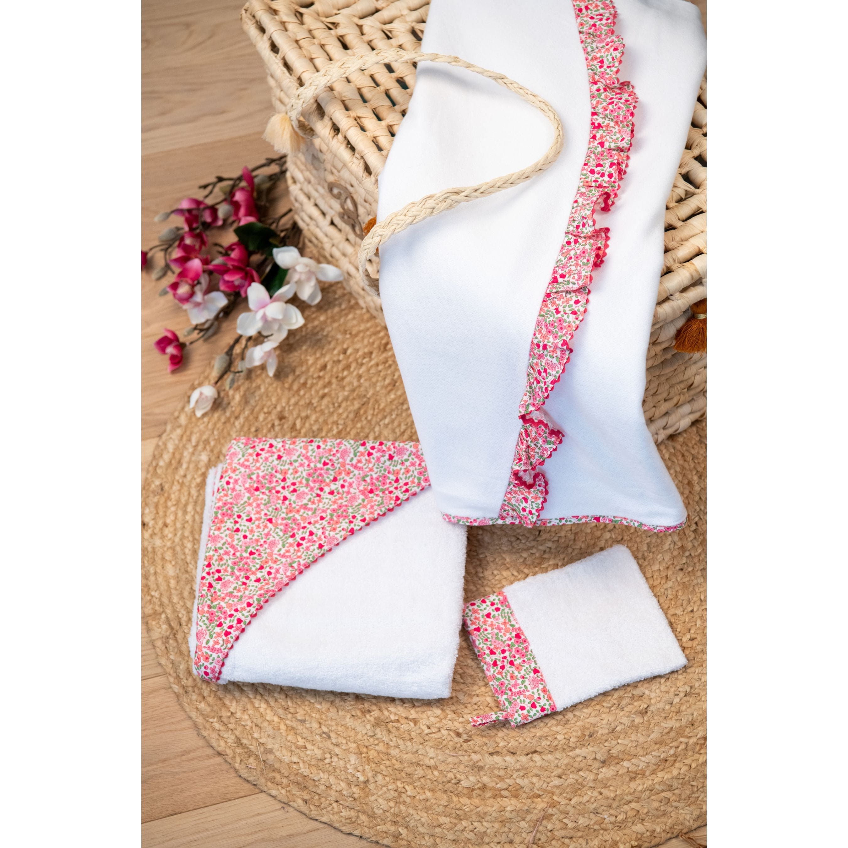 Lili Rose | Girls White Pointelle Cotton Blanket (80cm)