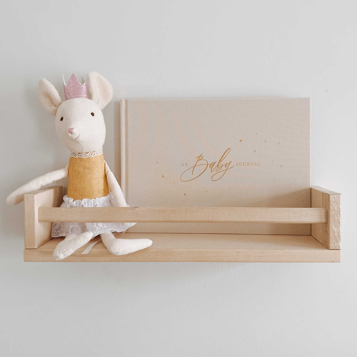 Baby Memory Book - Ivory *cotton Cloth And Gold Foil With Gilded Edges